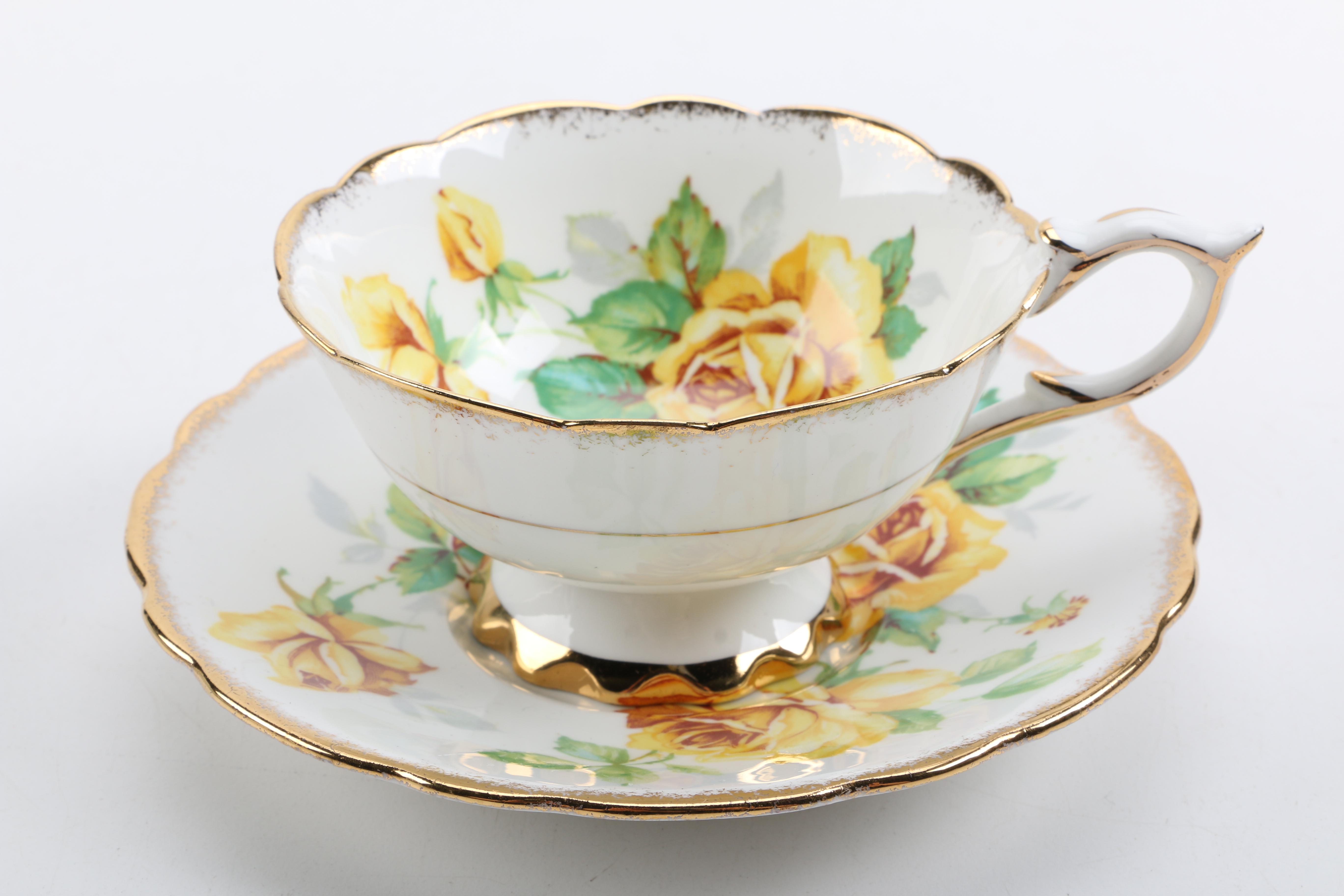 Porcelain Teacups with Saucers Featuring Meissen "Green Ivy Leaf"