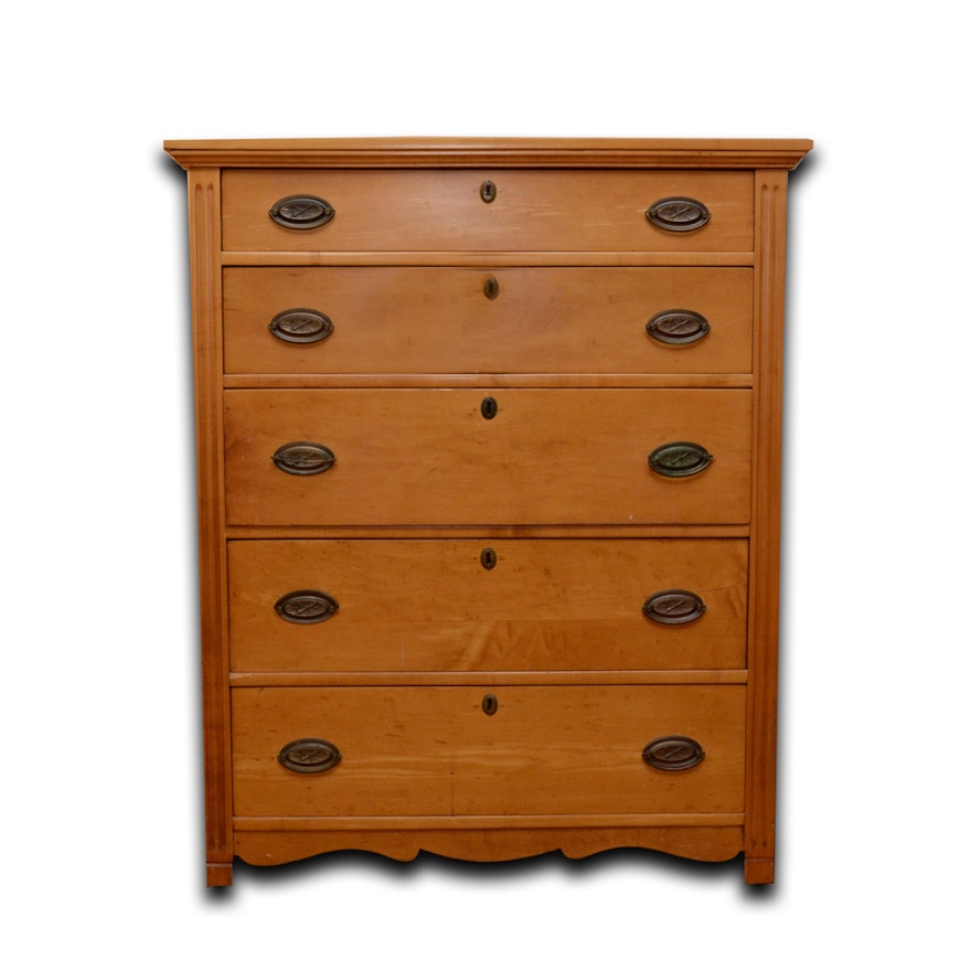 Antique Hepplewhite Style Maple Chest of Drawers