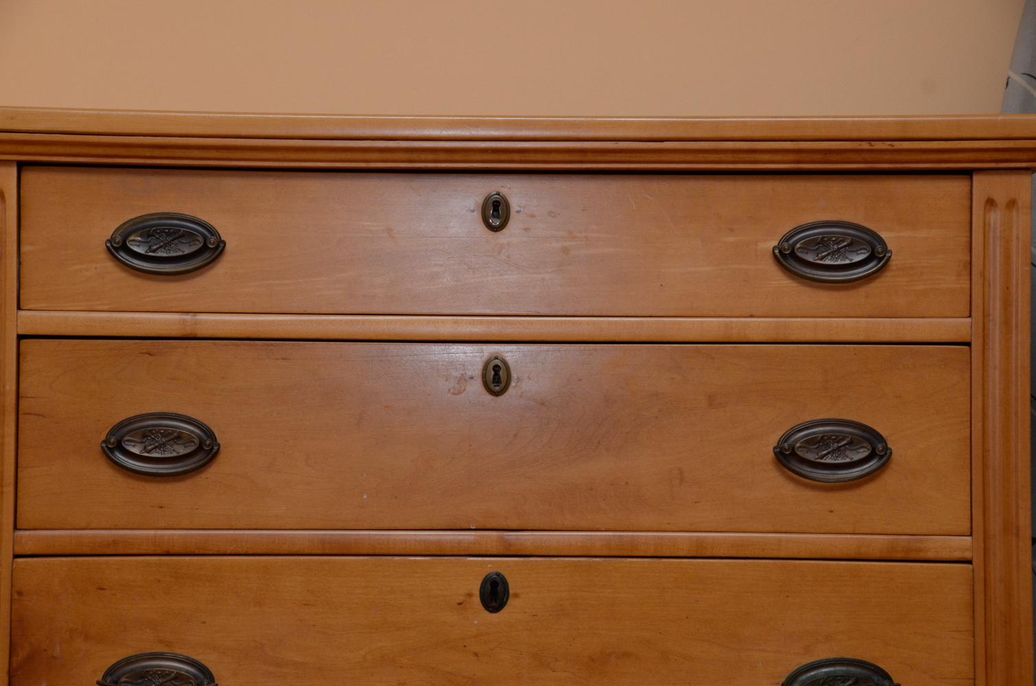 Antique Hepplewhite Style Maple Chest of Drawers