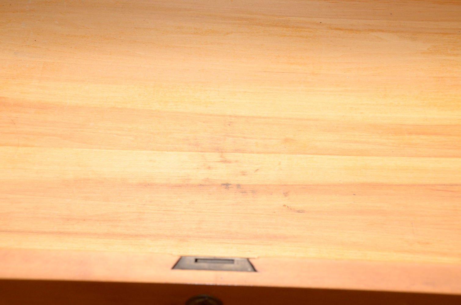 Antique Hepplewhite Style Maple Chest of Drawers