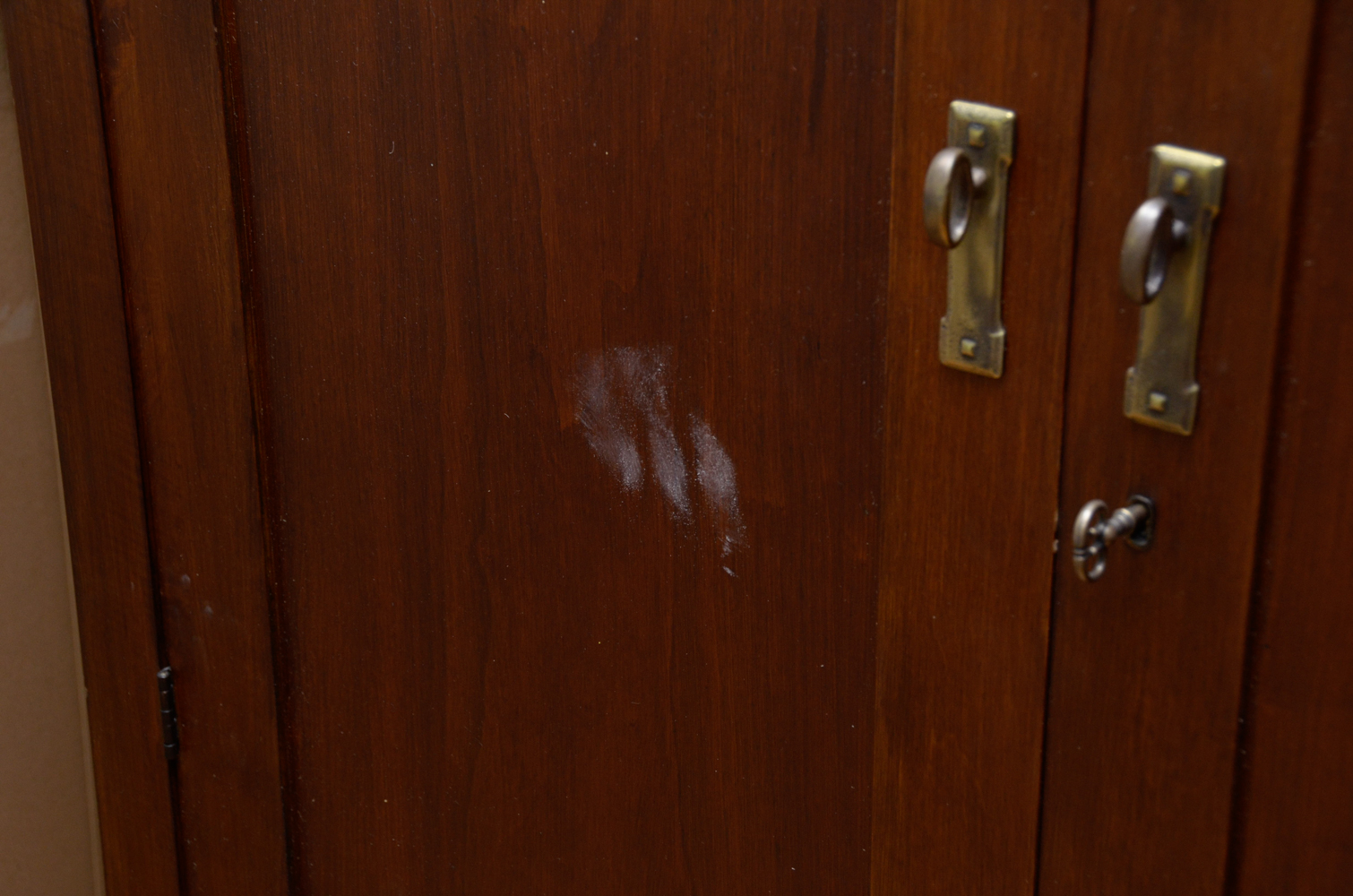 Arts and Crafts Style Media Center