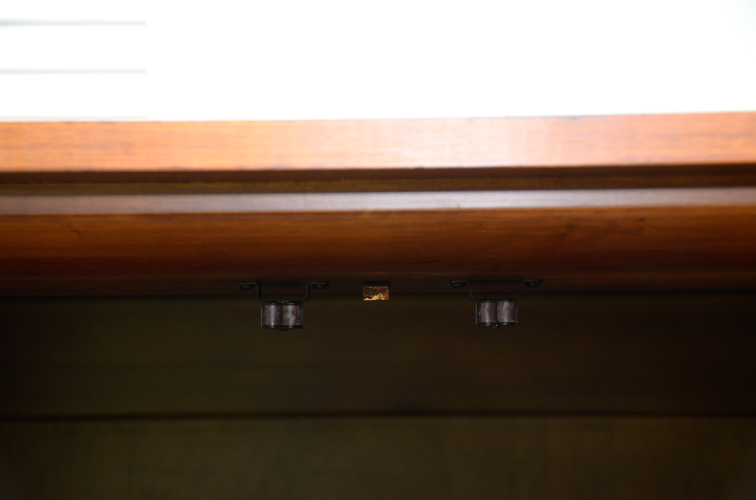 Arts and Crafts Style Media Center