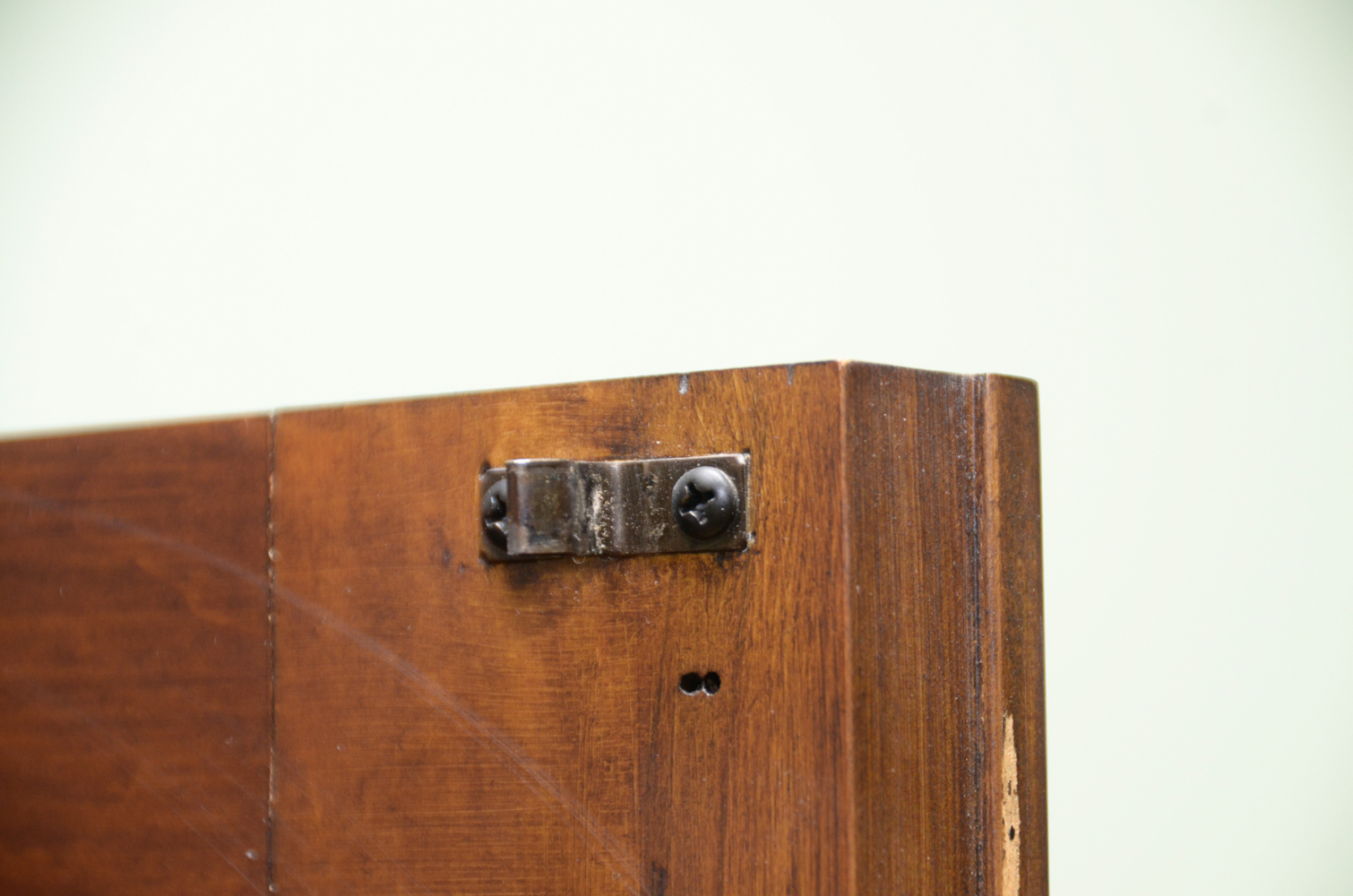 Arts and Crafts Style Media Center