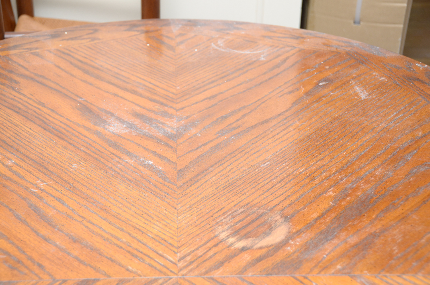 Hepplewhite Style Oak Dining Table