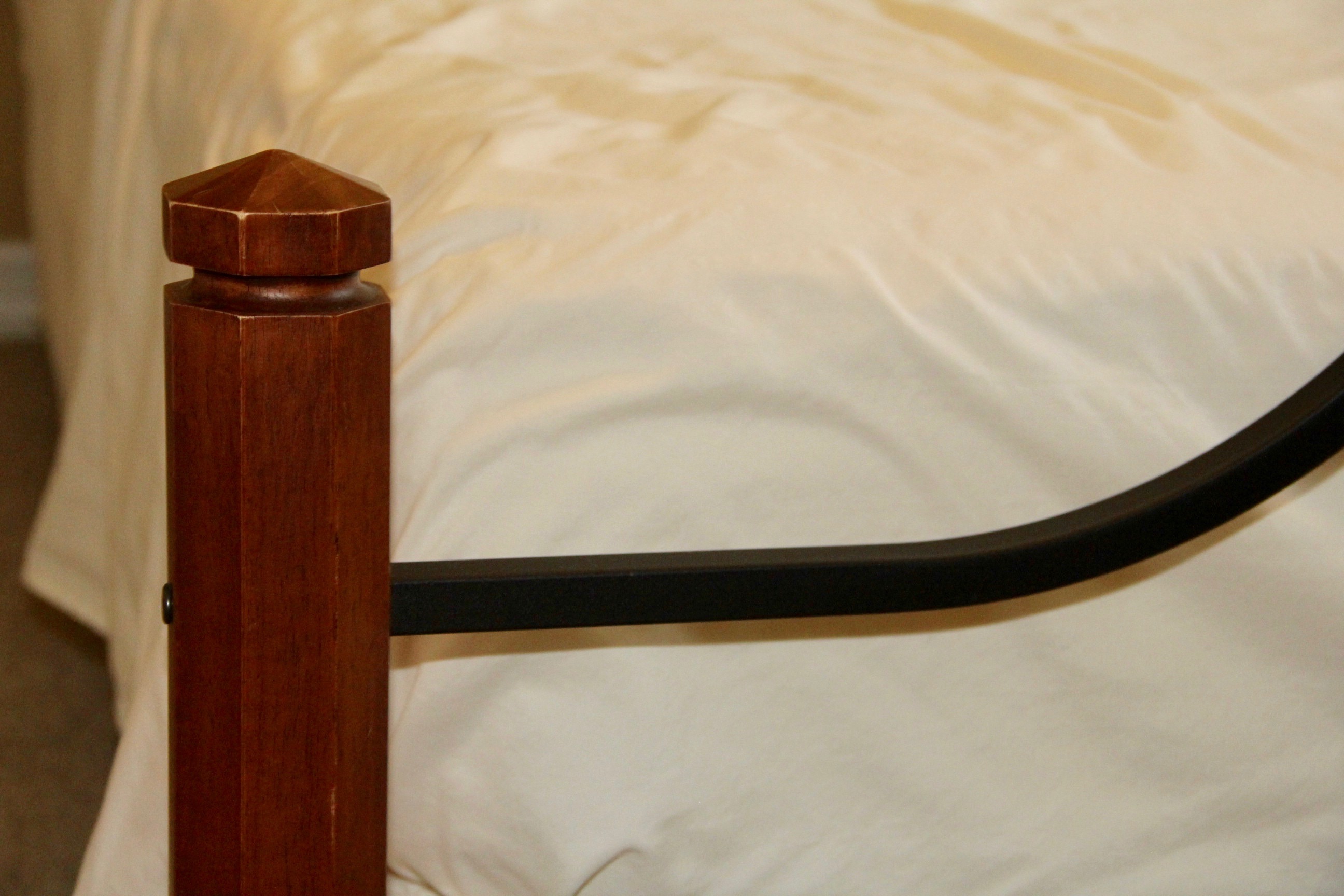 Contemporary Queen Size Bed Frame