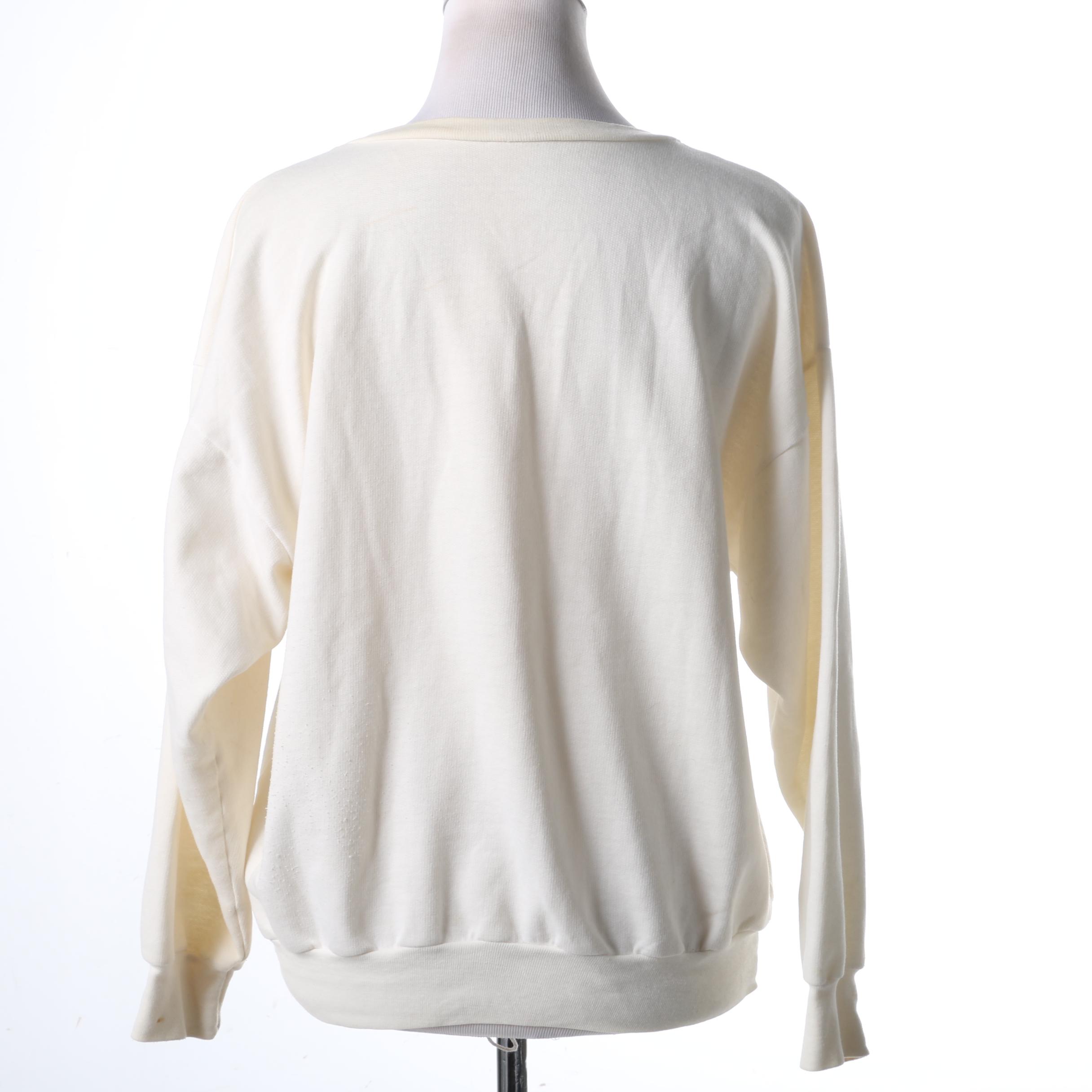 Vintage Mickey Mouse and Minnie Mouse Sweatshirt