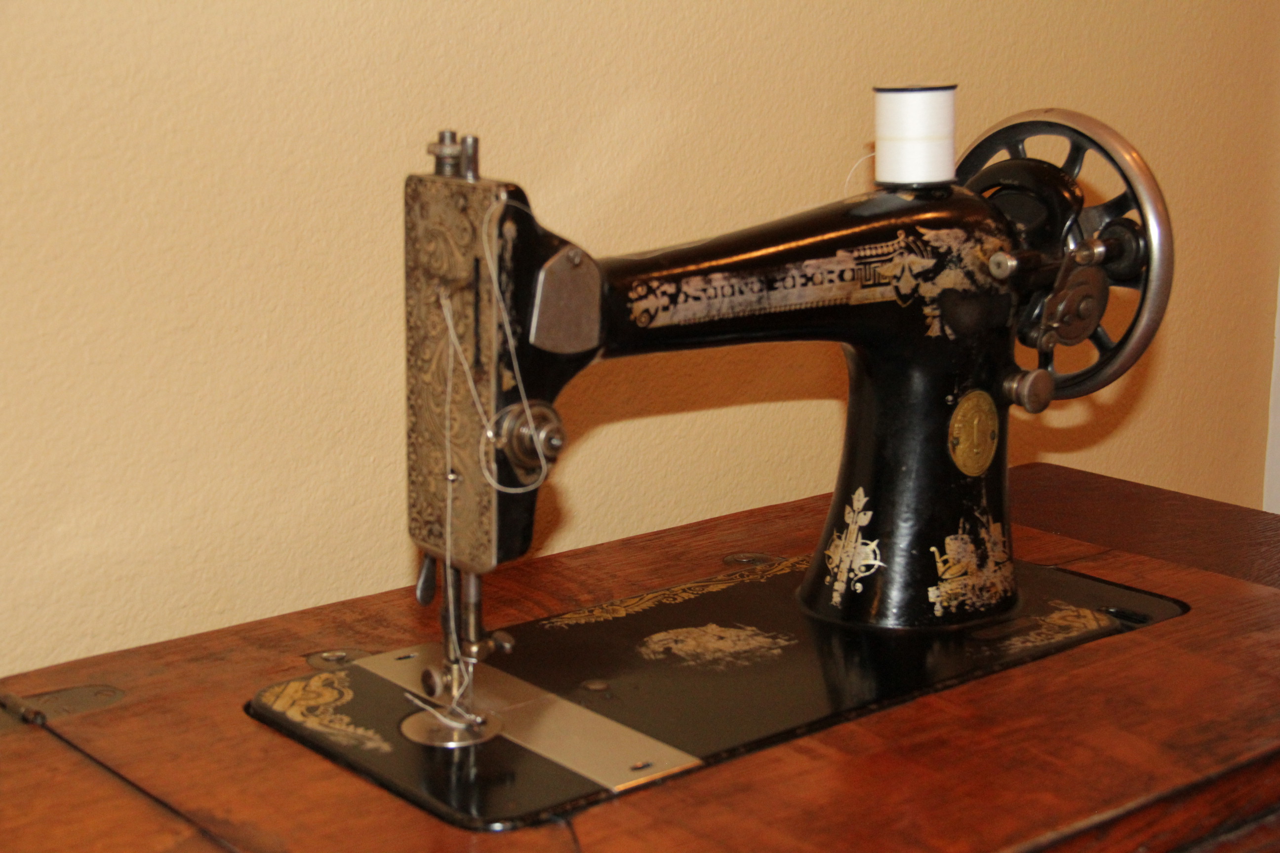 Antique Wooden Singer Sewing Machine and Table