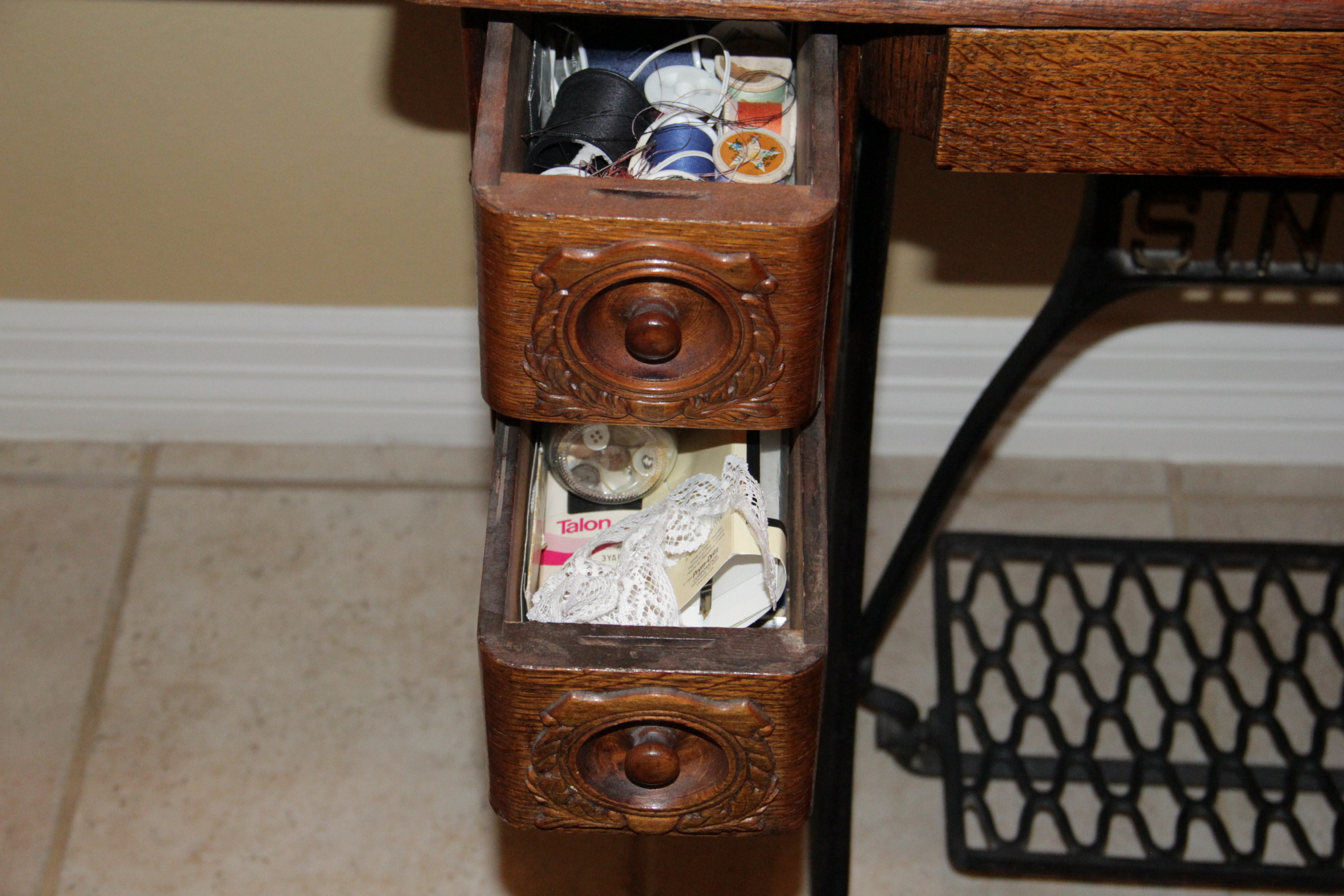 Antique Wooden Singer Sewing Machine and Table
