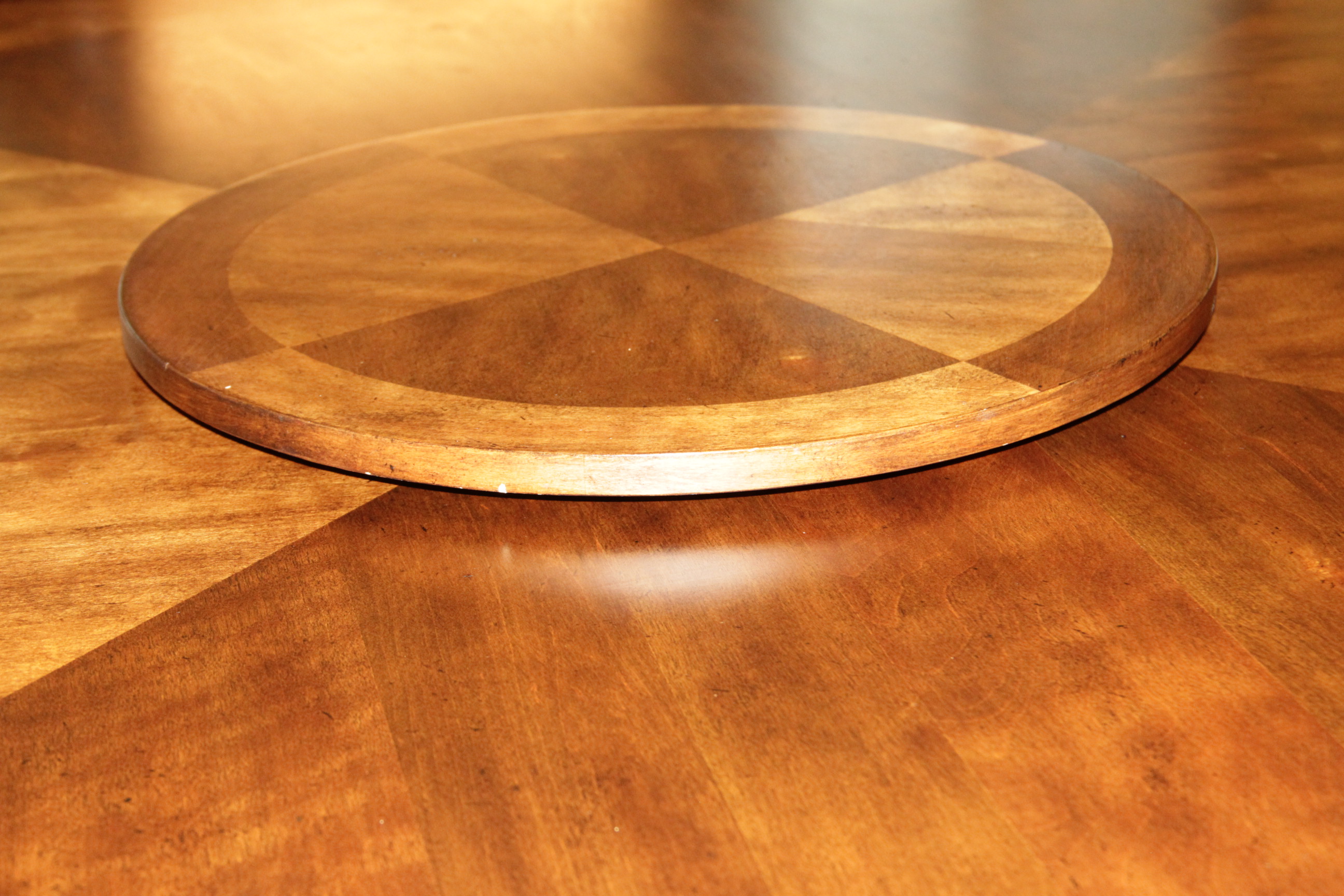 Contemporary Round Dining Table With Lazy Susan