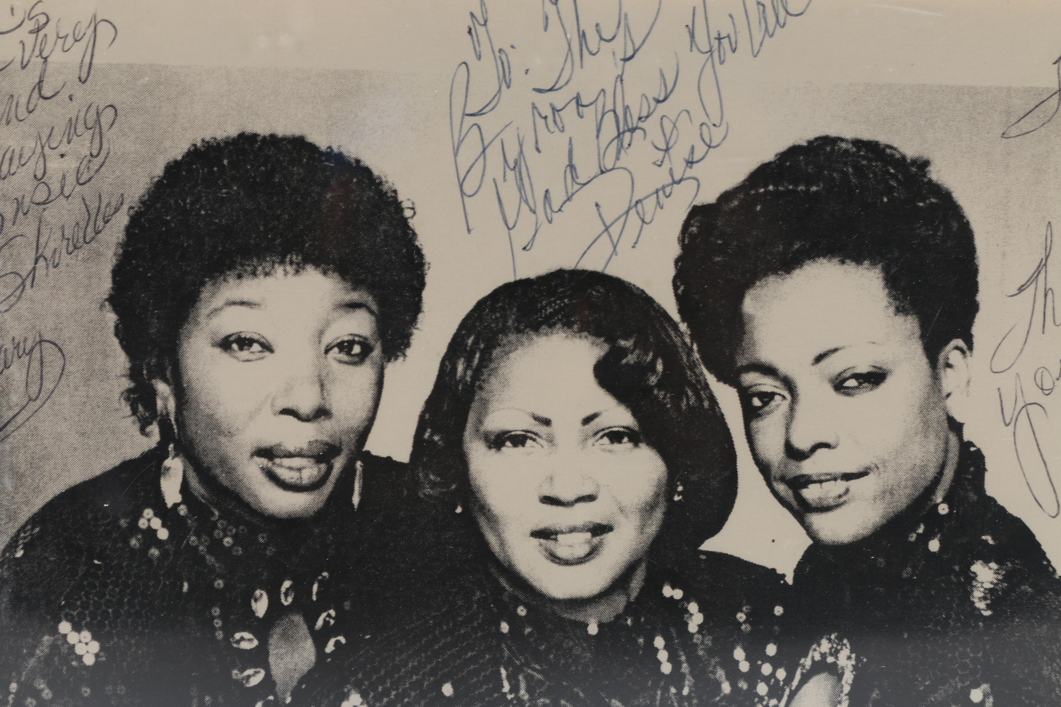 Autographed Singing Group Image