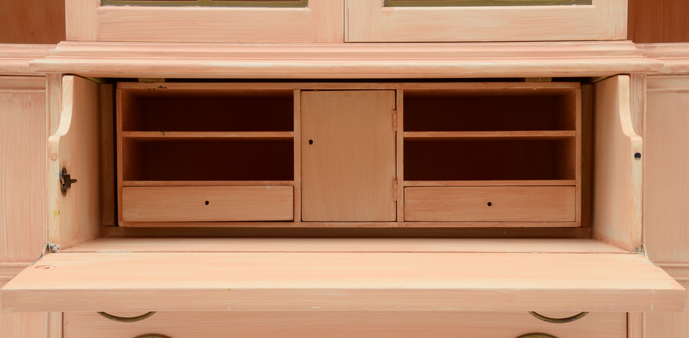 Vintage Peach Cabinet Unit