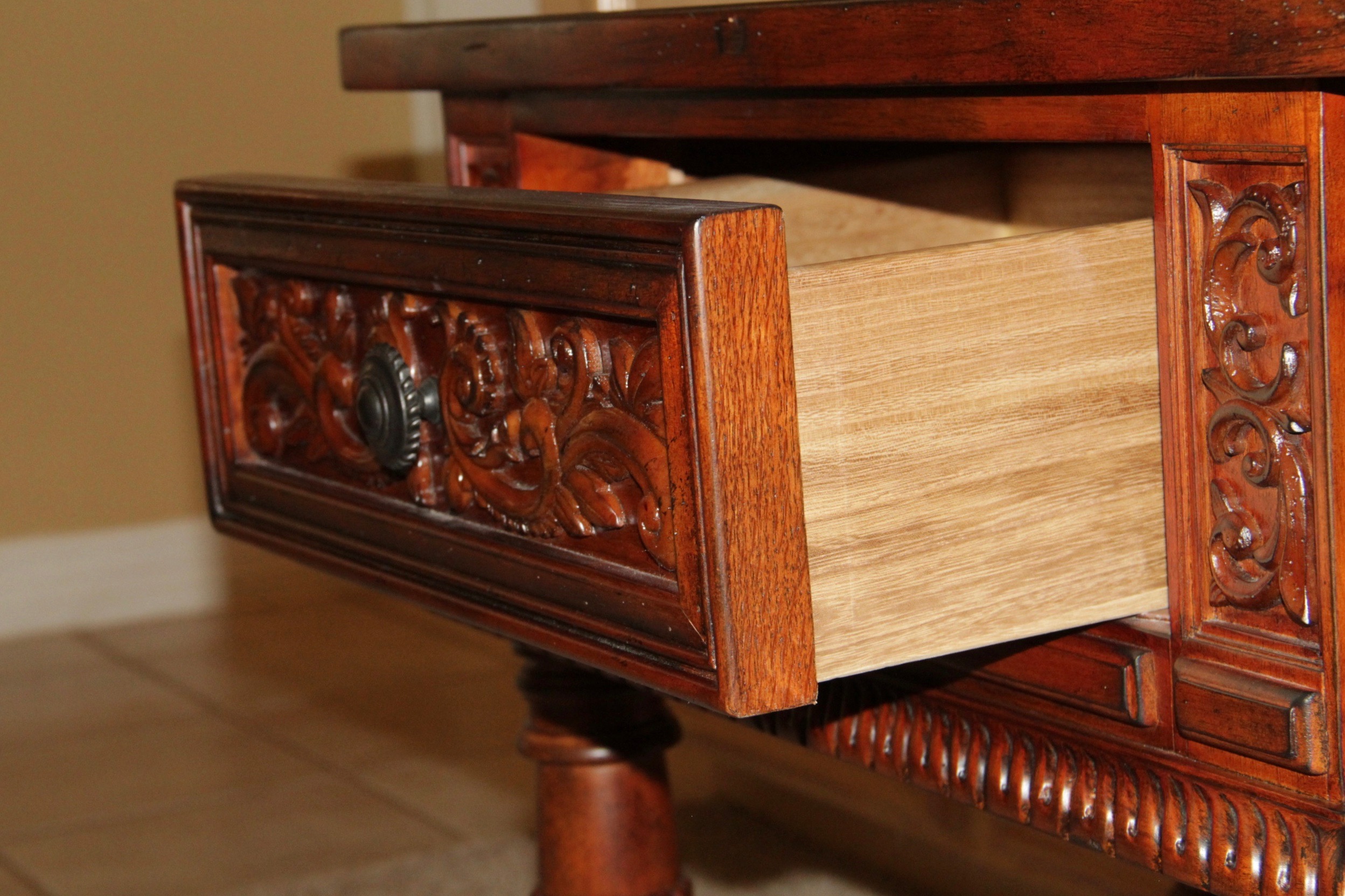 Side Table by Broyhill