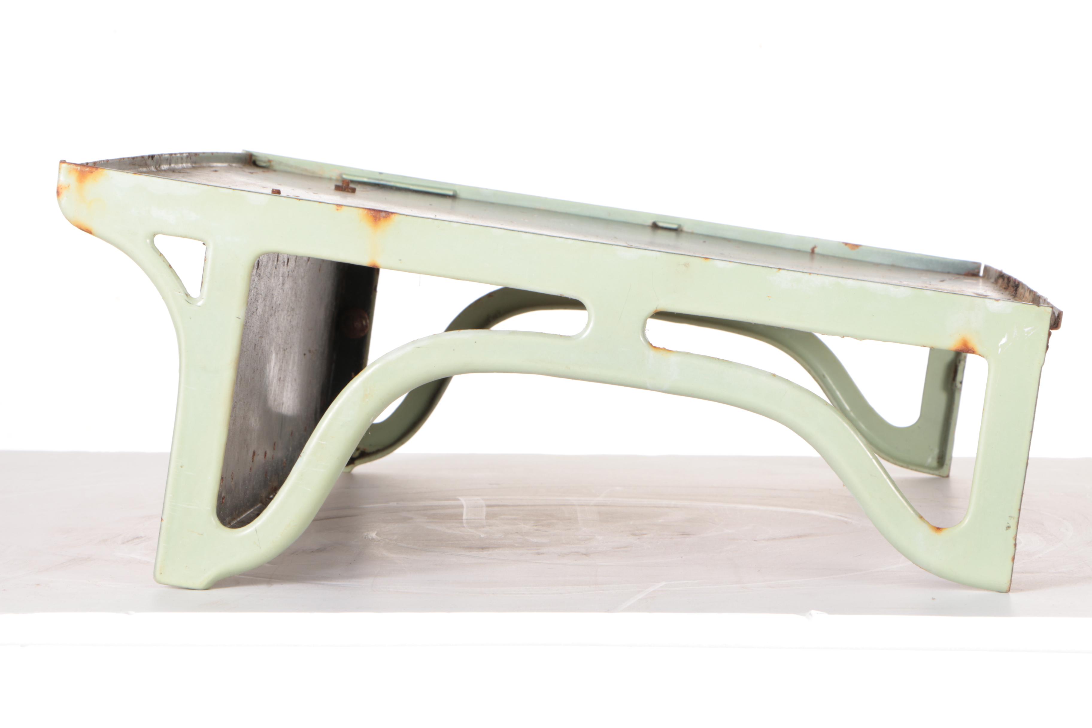 Umco Green Metal Gas Stove