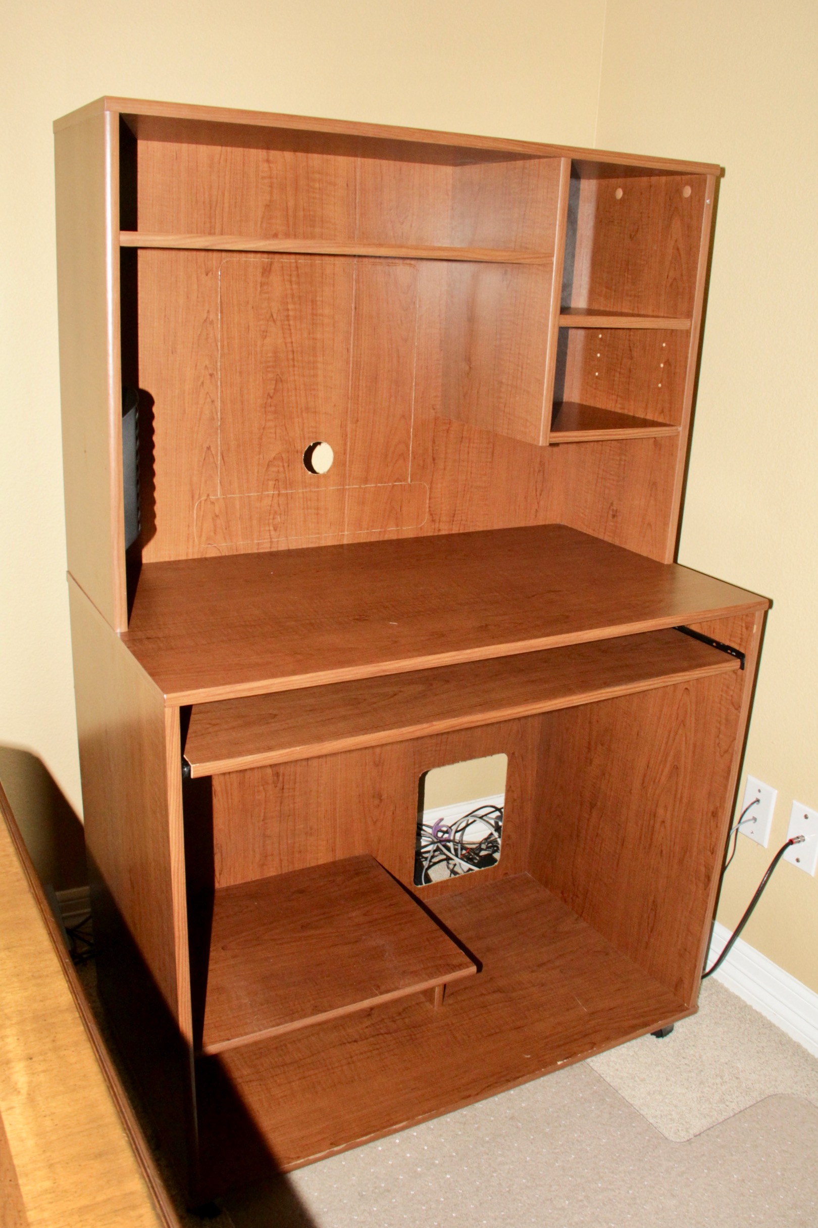 Brown Wooden Computer Table with Hutch