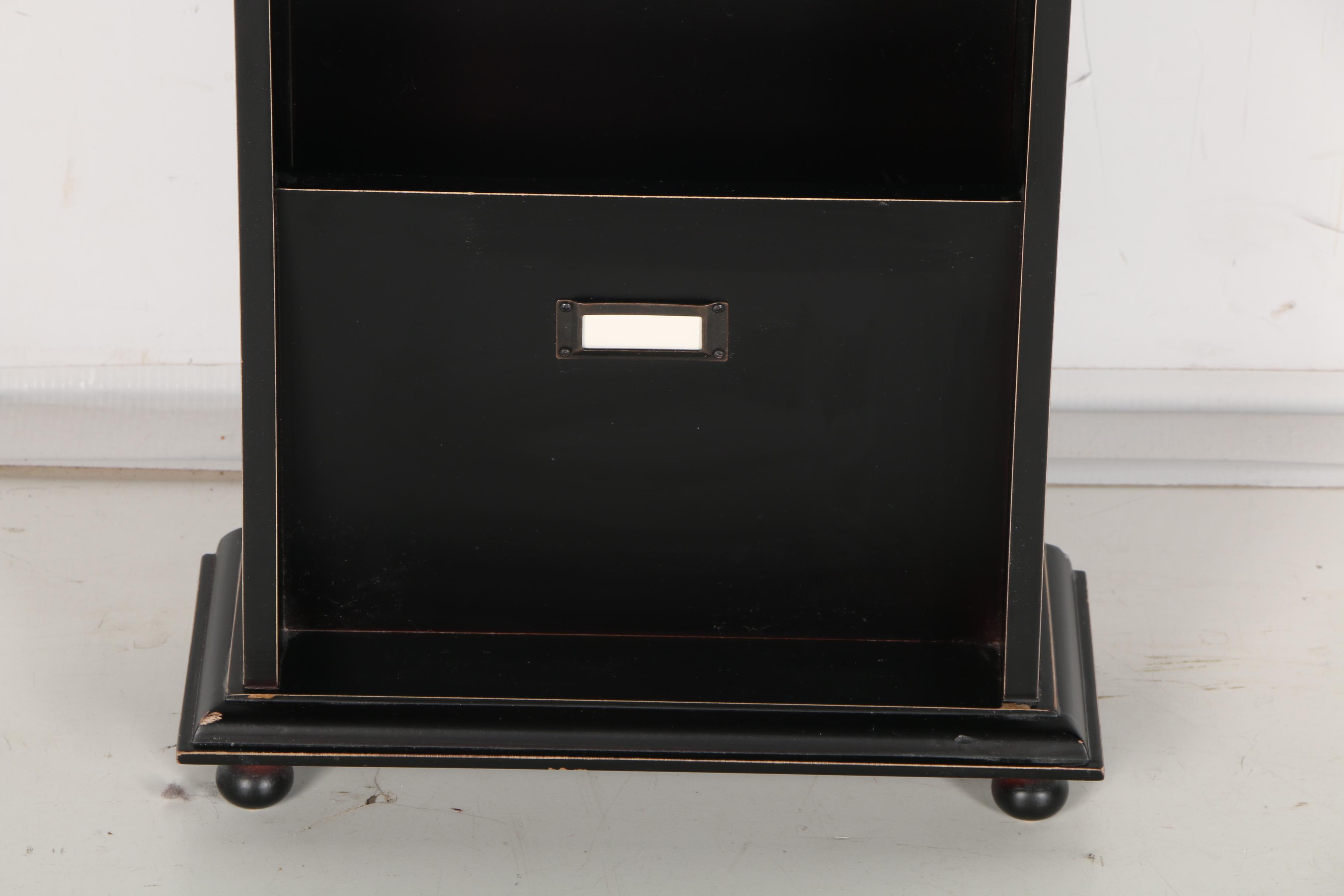 Contemporary Magazine Rack