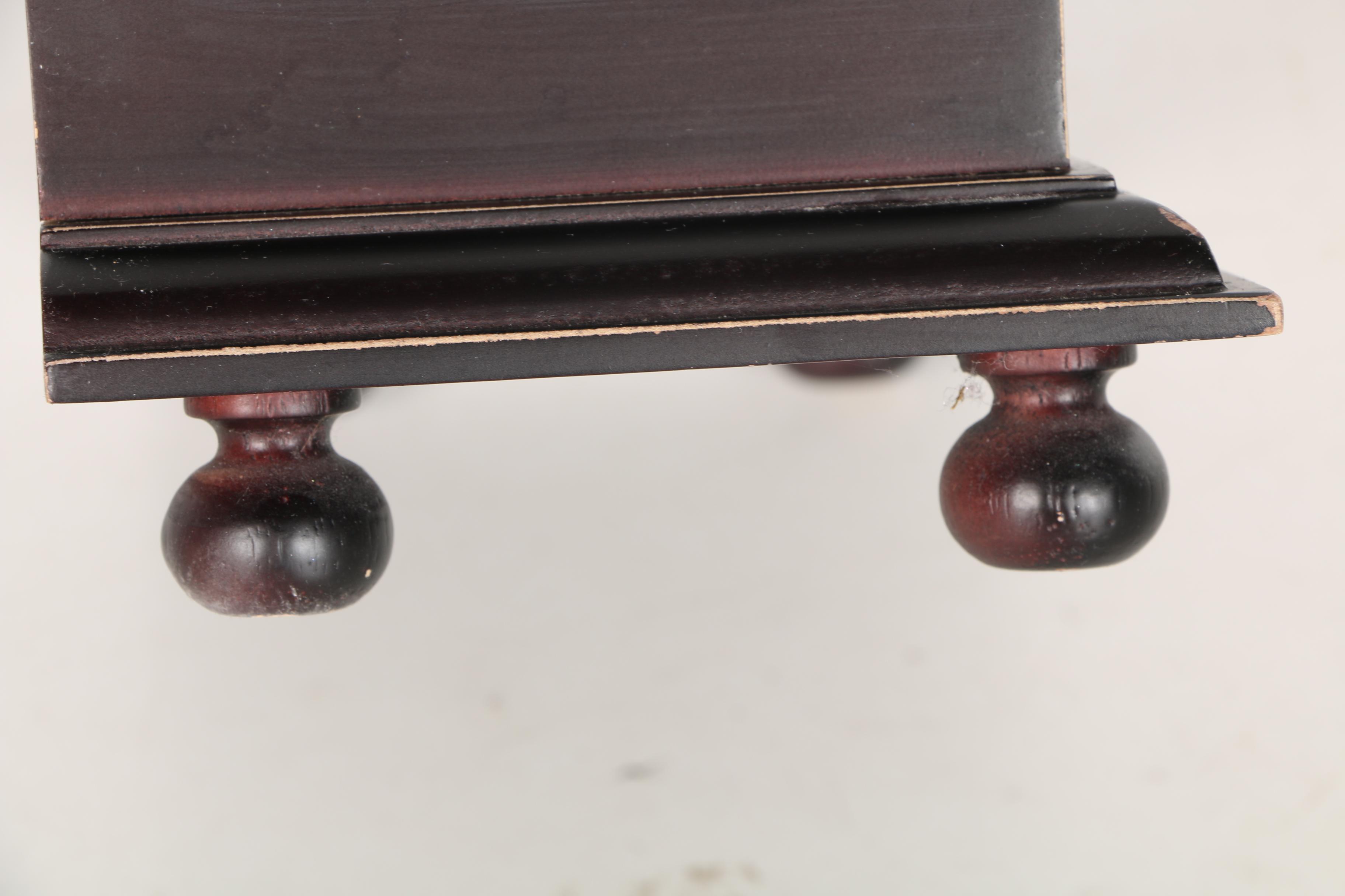 Contemporary Magazine Rack