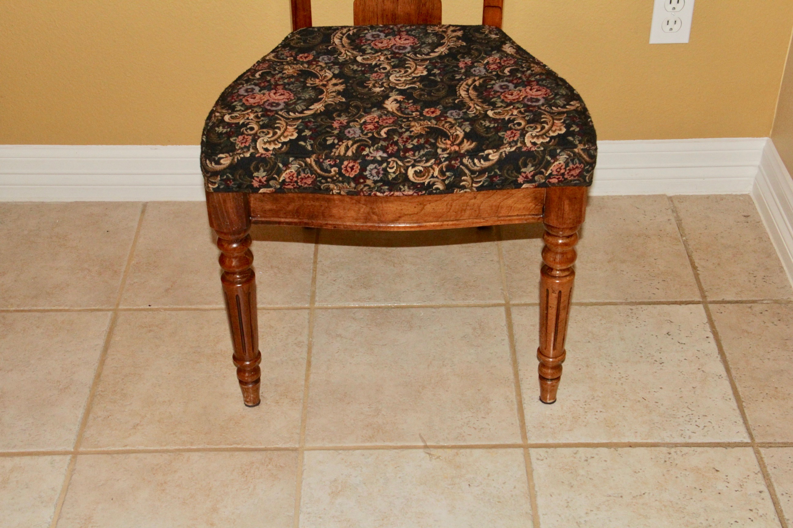 Set of Sheraton Style Dining Chairs by American Drew, Inc.