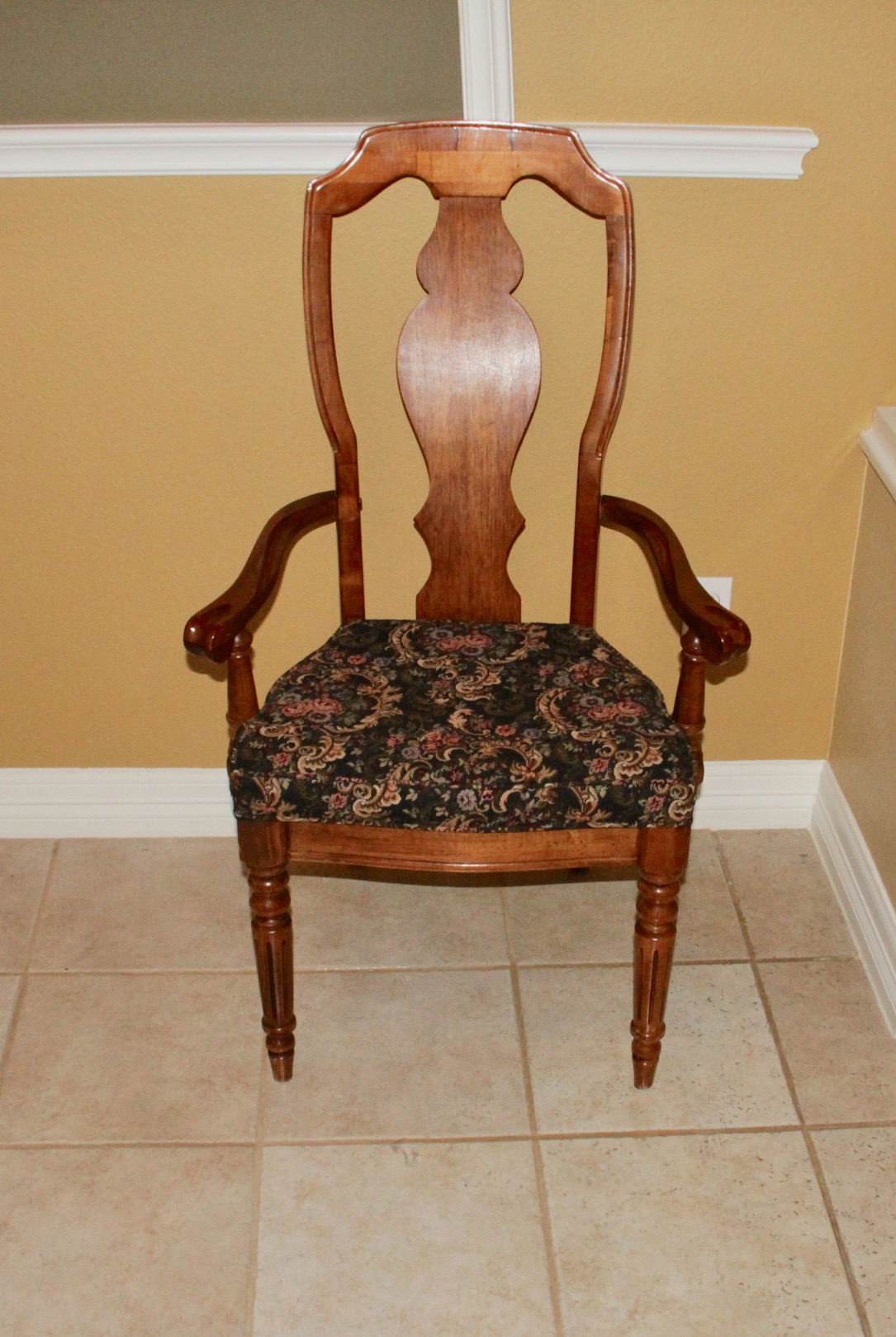 Set of Sheraton Style Dining Chairs by American Drew, Inc.