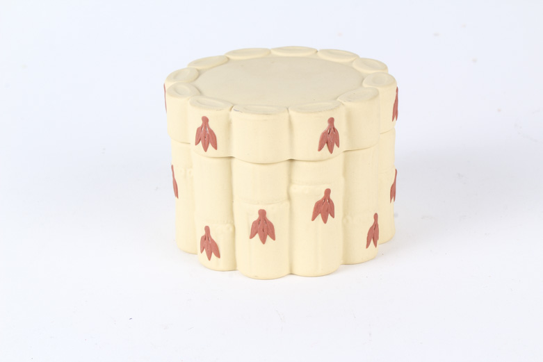 Collection of Primrose Wedgwood Decorative Pieces