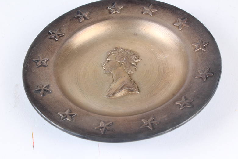 Collection of Wedgwood Plates and Ash Receivers Featuring Royal Silver Jubilee