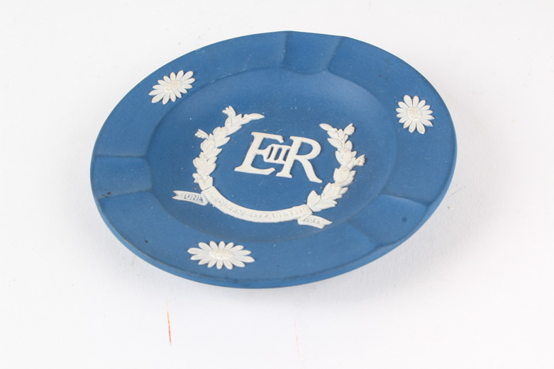 Collection of Wedgwood Plates and Ash Receivers Featuring Royal Silver Jubilee