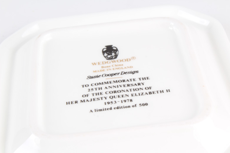 Susie Cooper Commemorative Wedgwood Silver Jubilee Home Decor