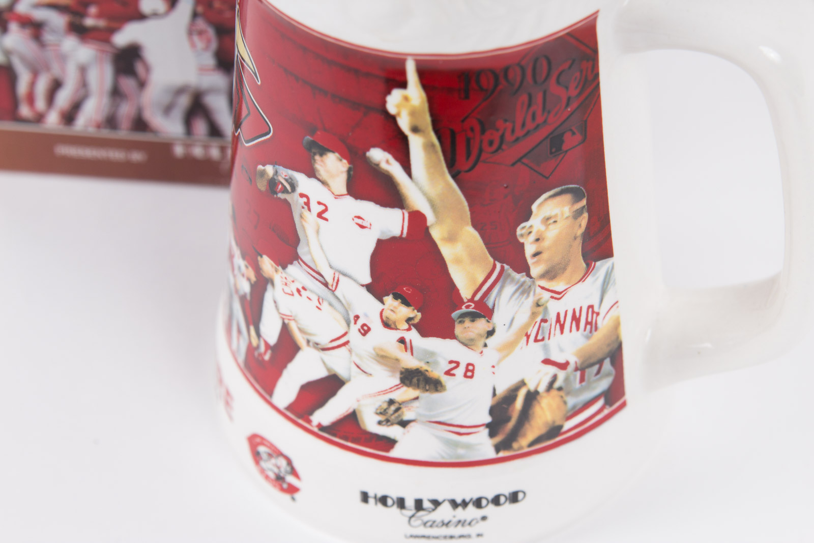 Cincinnati Reds 1990 World Champions Wall Plaque and Stein