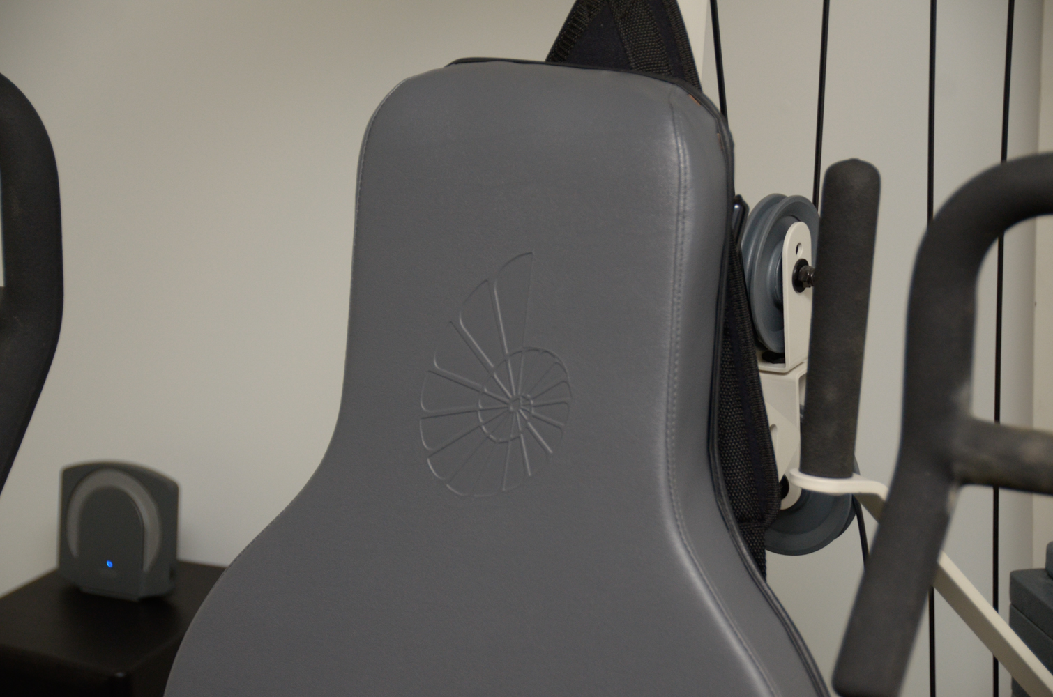 Nautilus "NS-300" Weight Machine