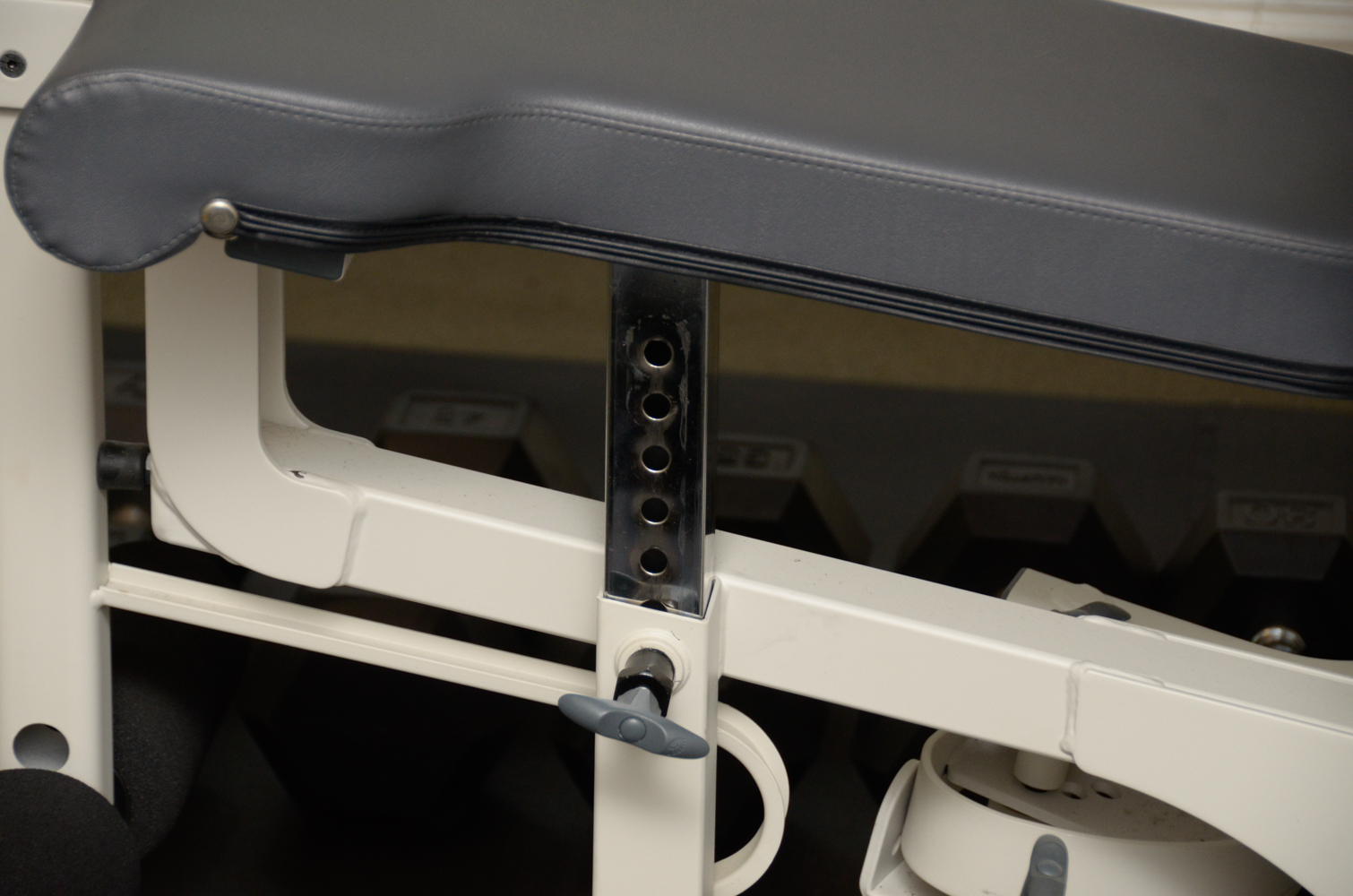 Nautilus "NS-300" Weight Machine