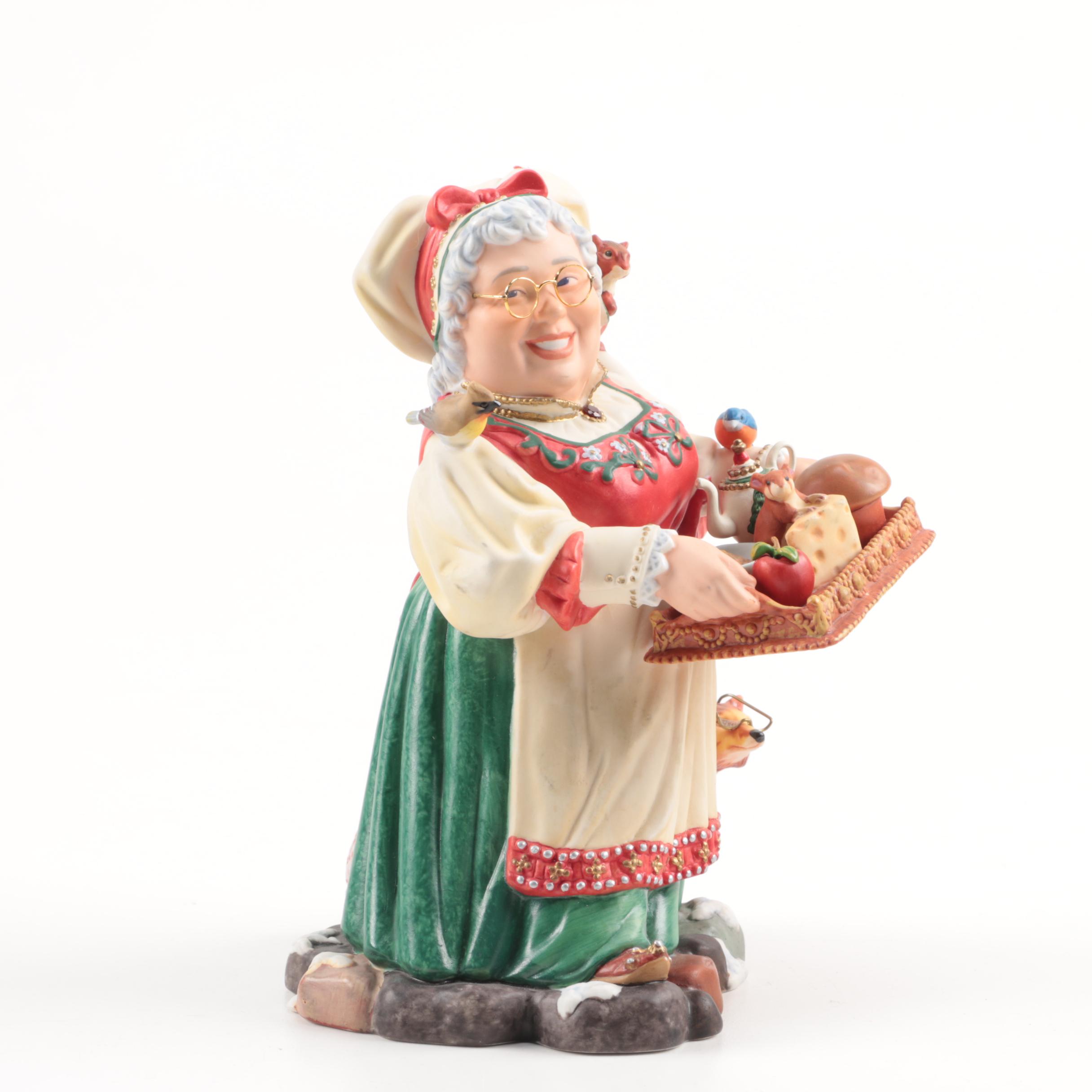 The Greenwich Workshop Collection "Mrs. Claus" Figurine