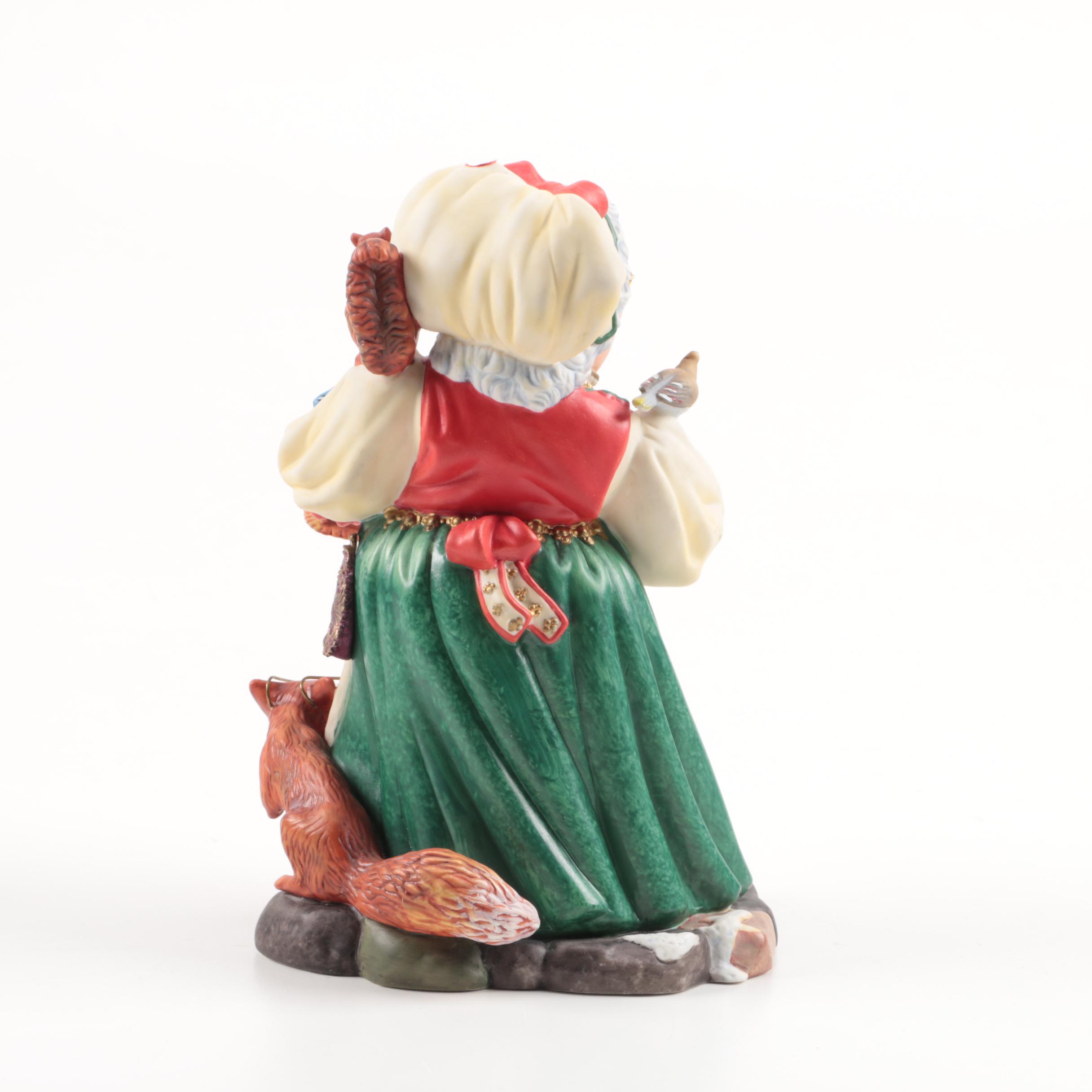 The Greenwich Workshop Collection "Mrs. Claus" Figurine