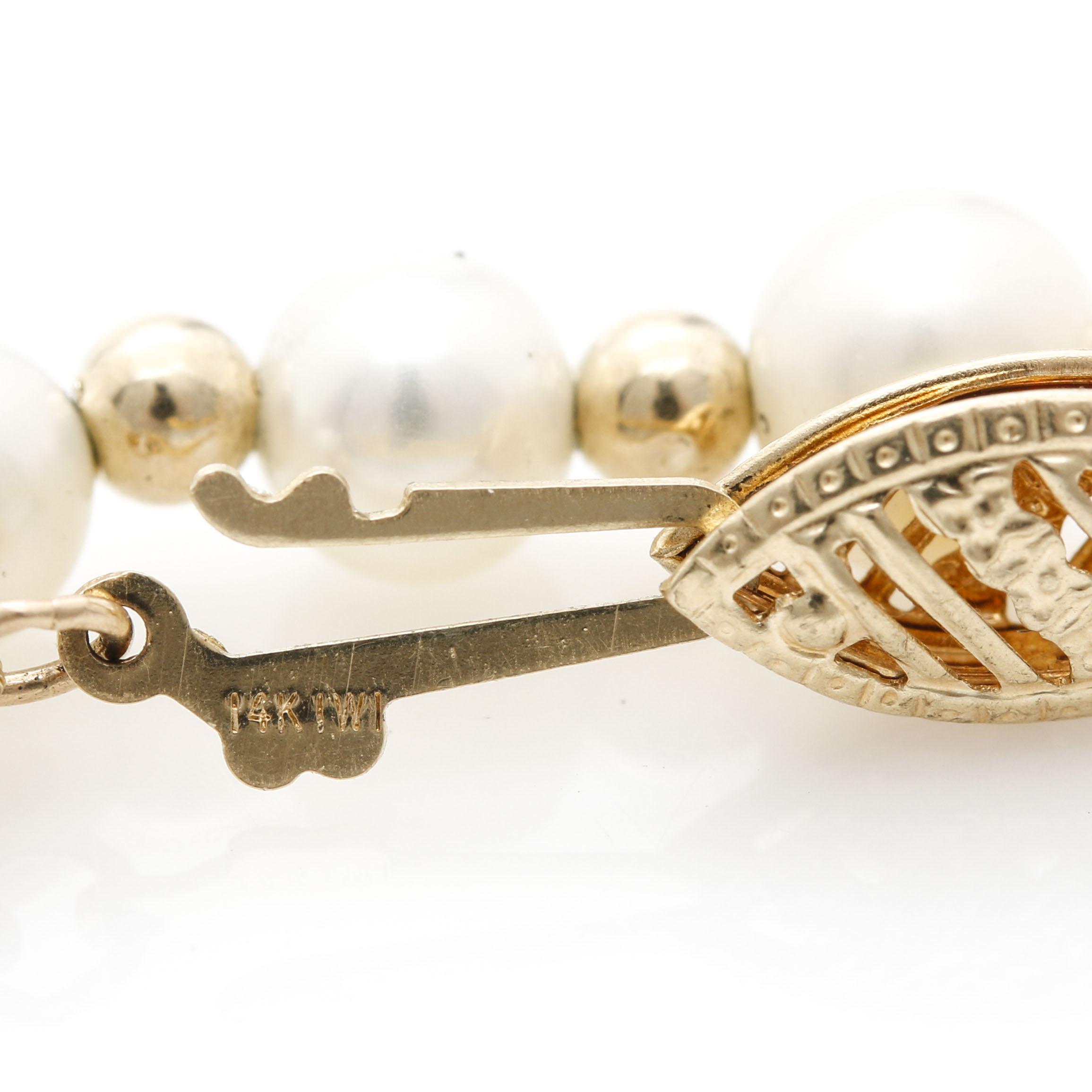 14K Yellow Gold Pearl Necklaces and Bracelet Set