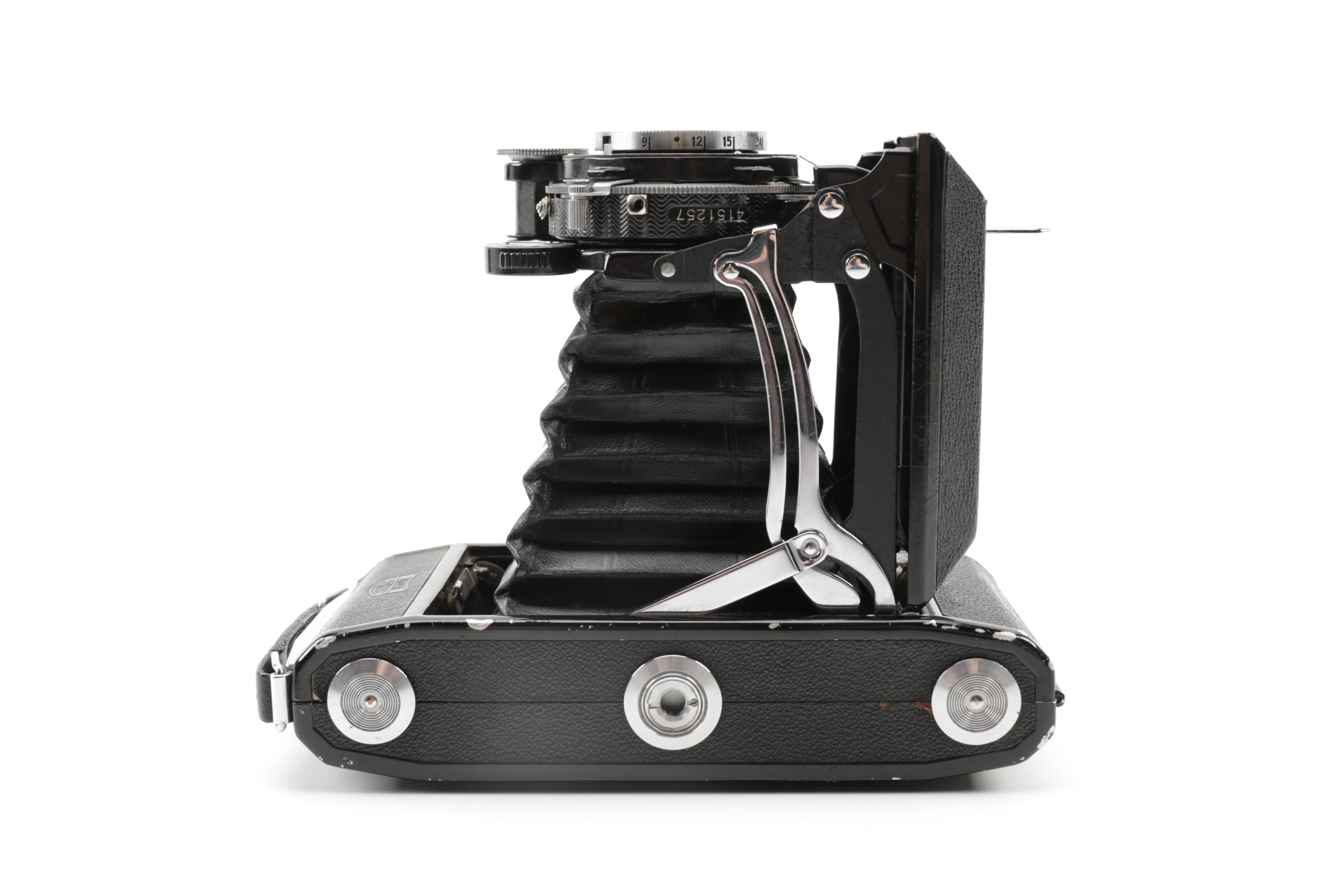 1937 Zeiss Ikon Super Ikonta 531/2 Camera