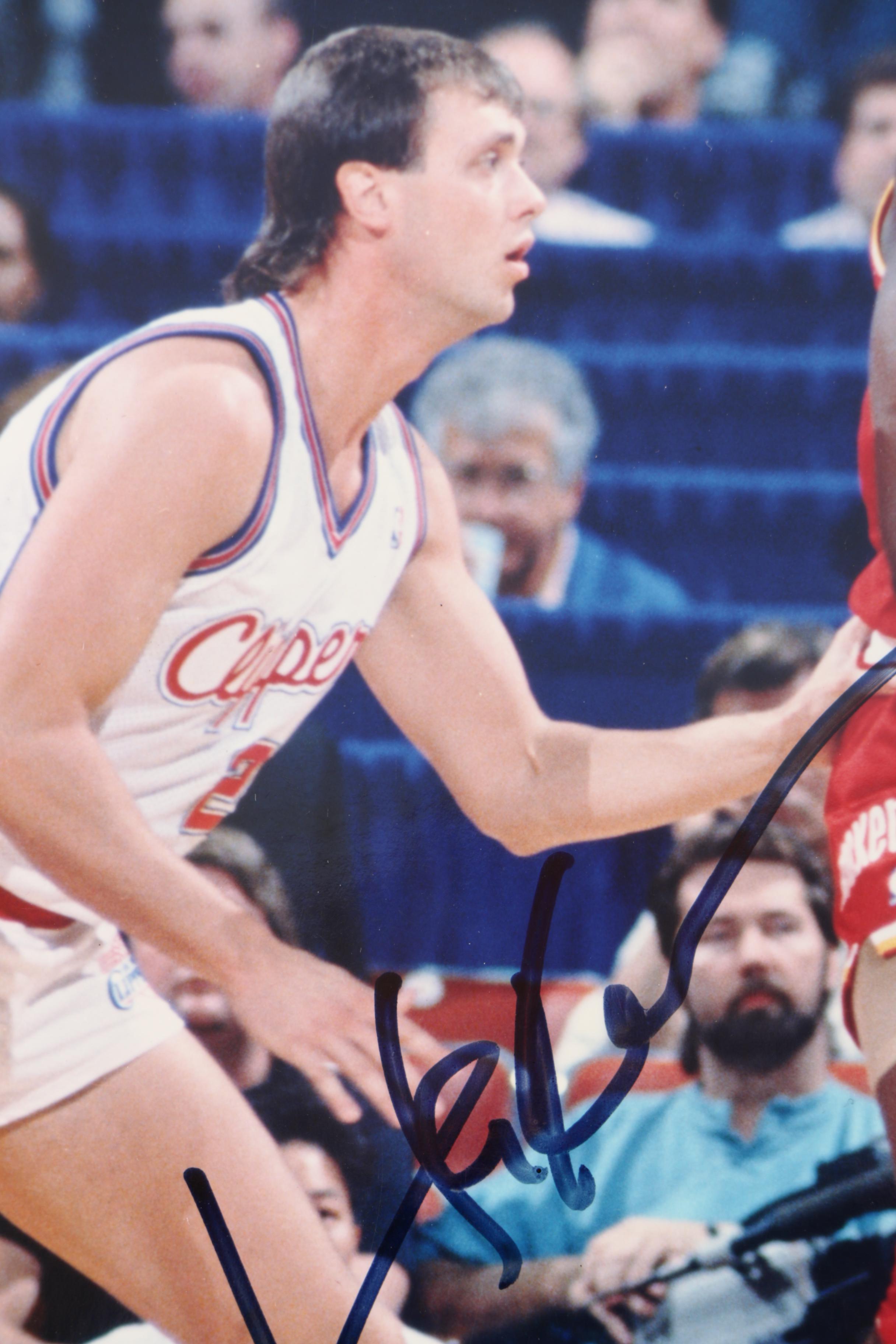 Hakeem Olajuwon Signed Photograph