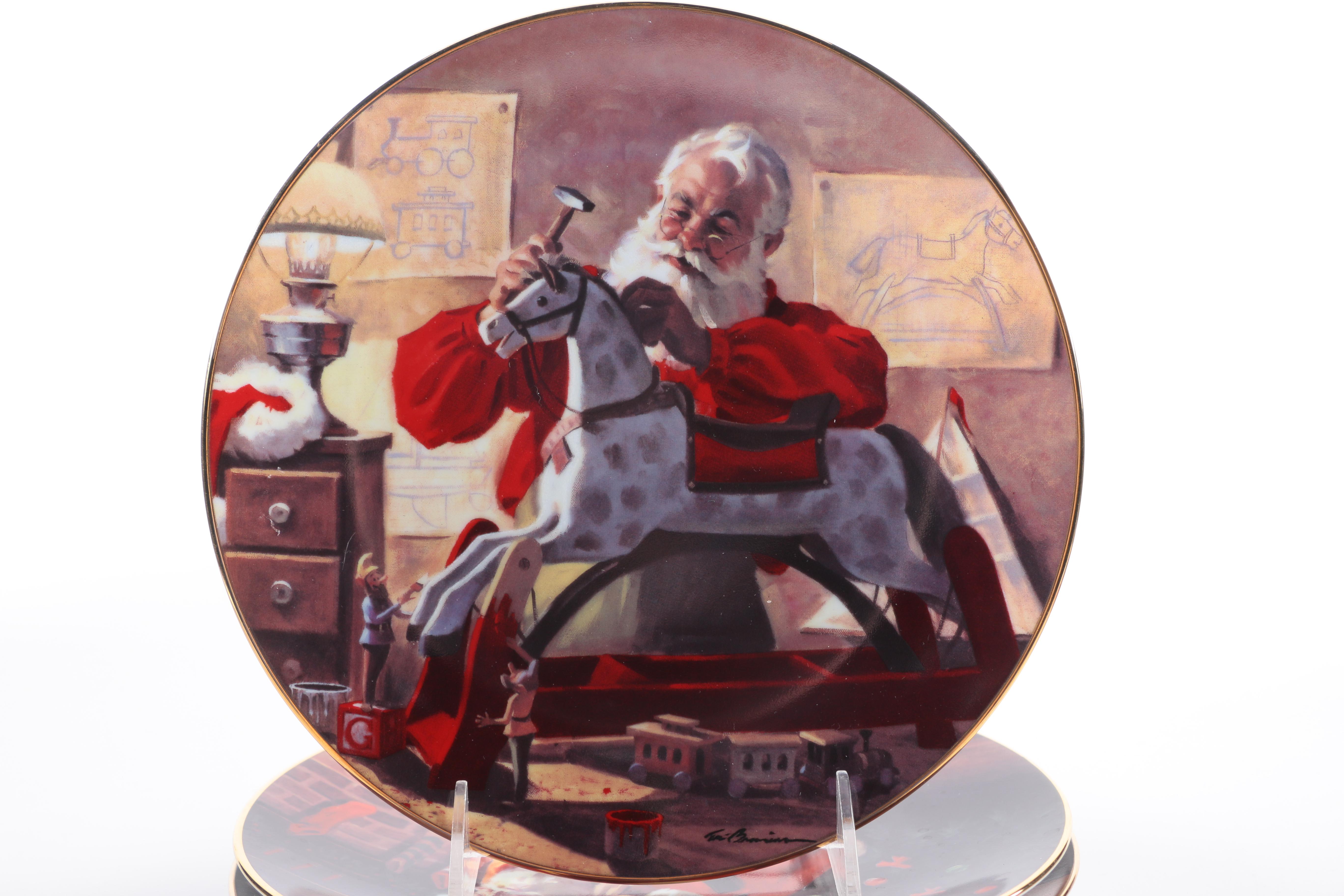 Knowles "Santa's Christmas" Plates