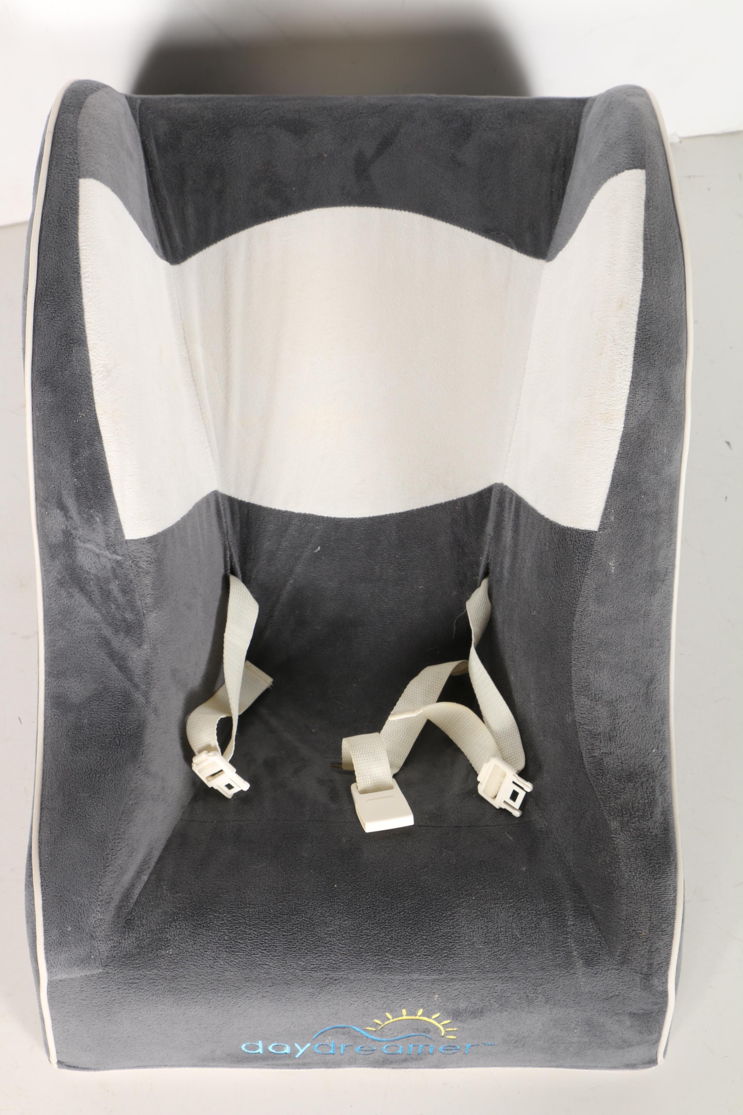 Dex Daydreamer Recliner Infant Seat