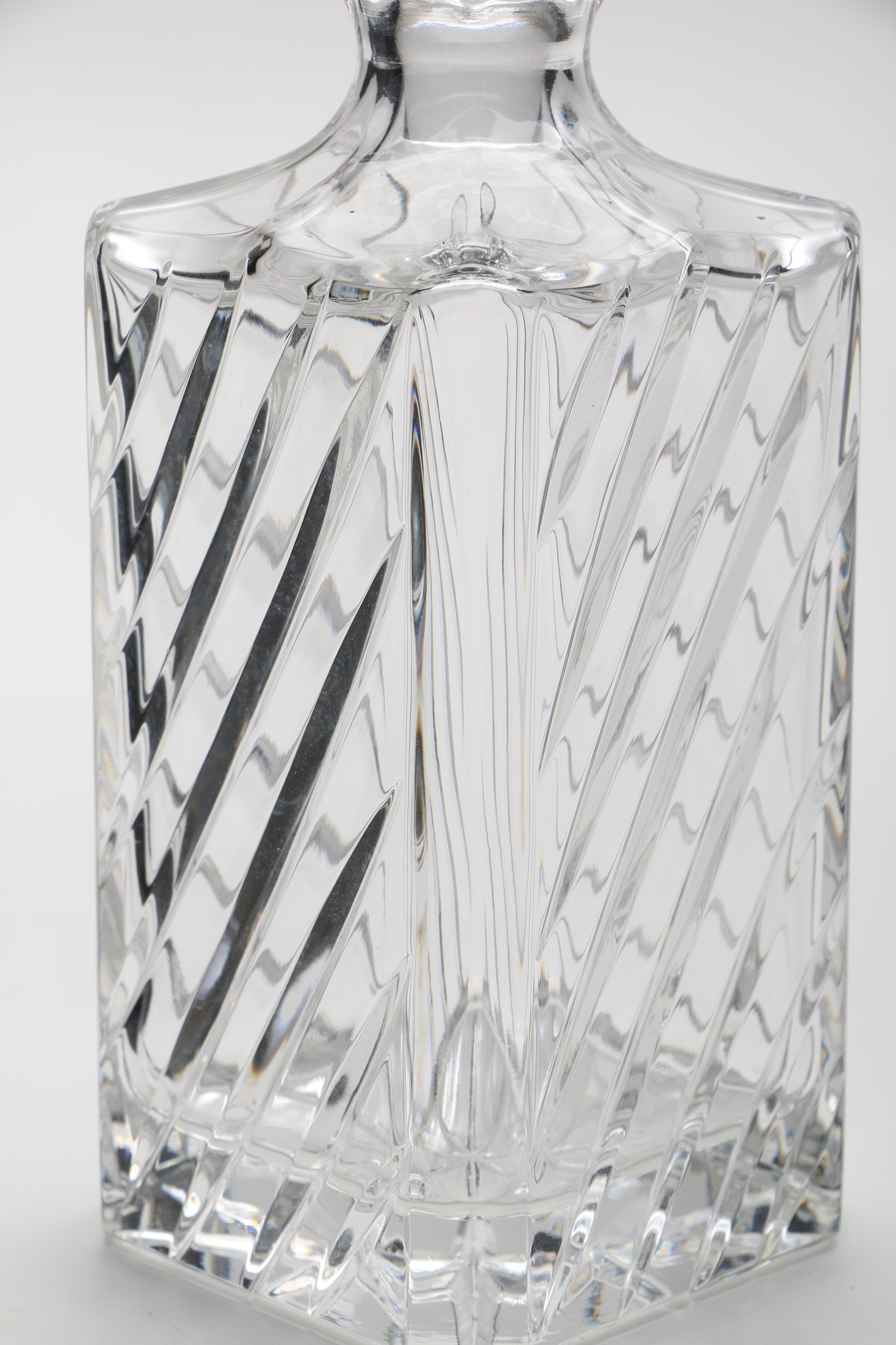 Crystal Decanter With Stopper