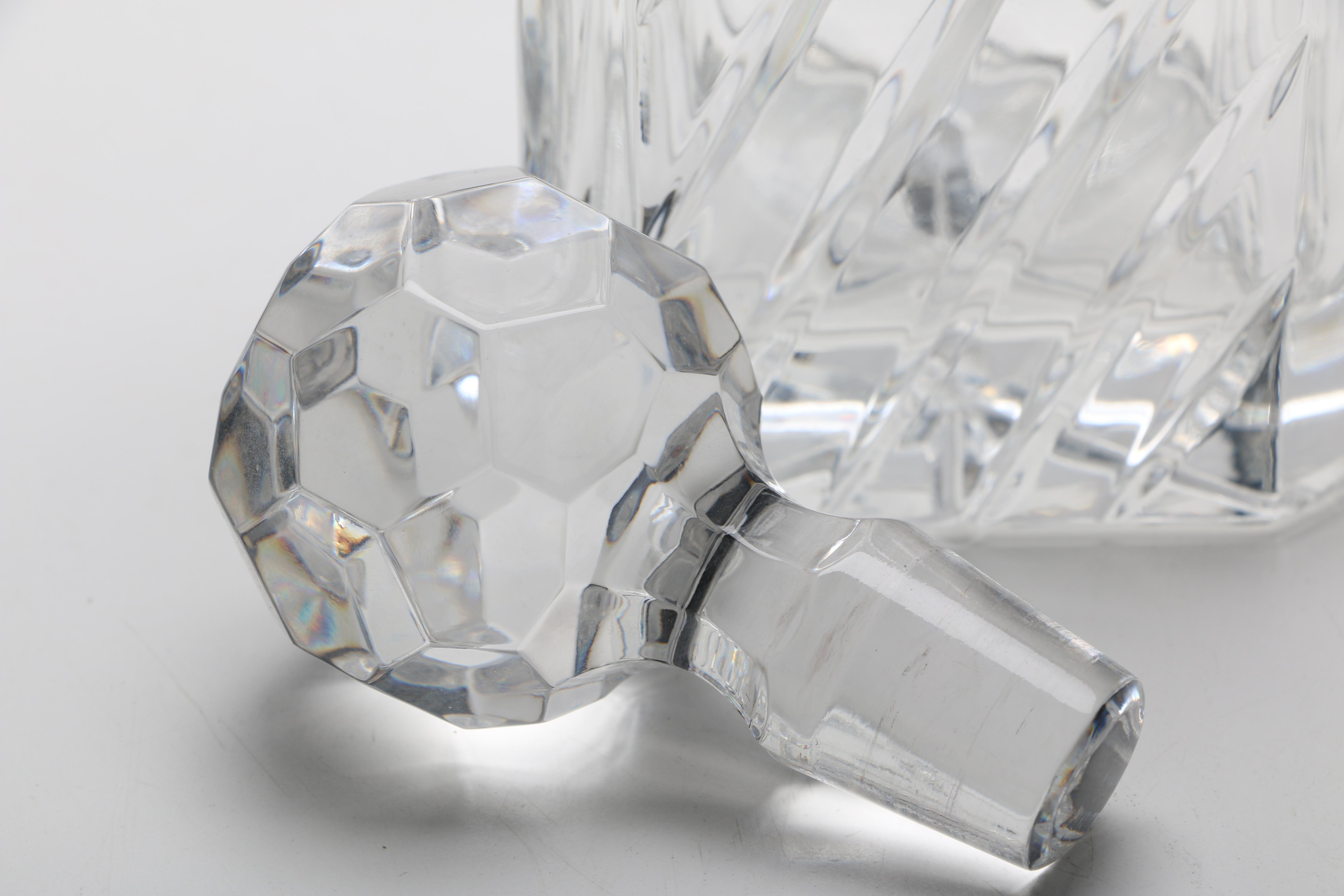 Crystal Decanter With Stopper