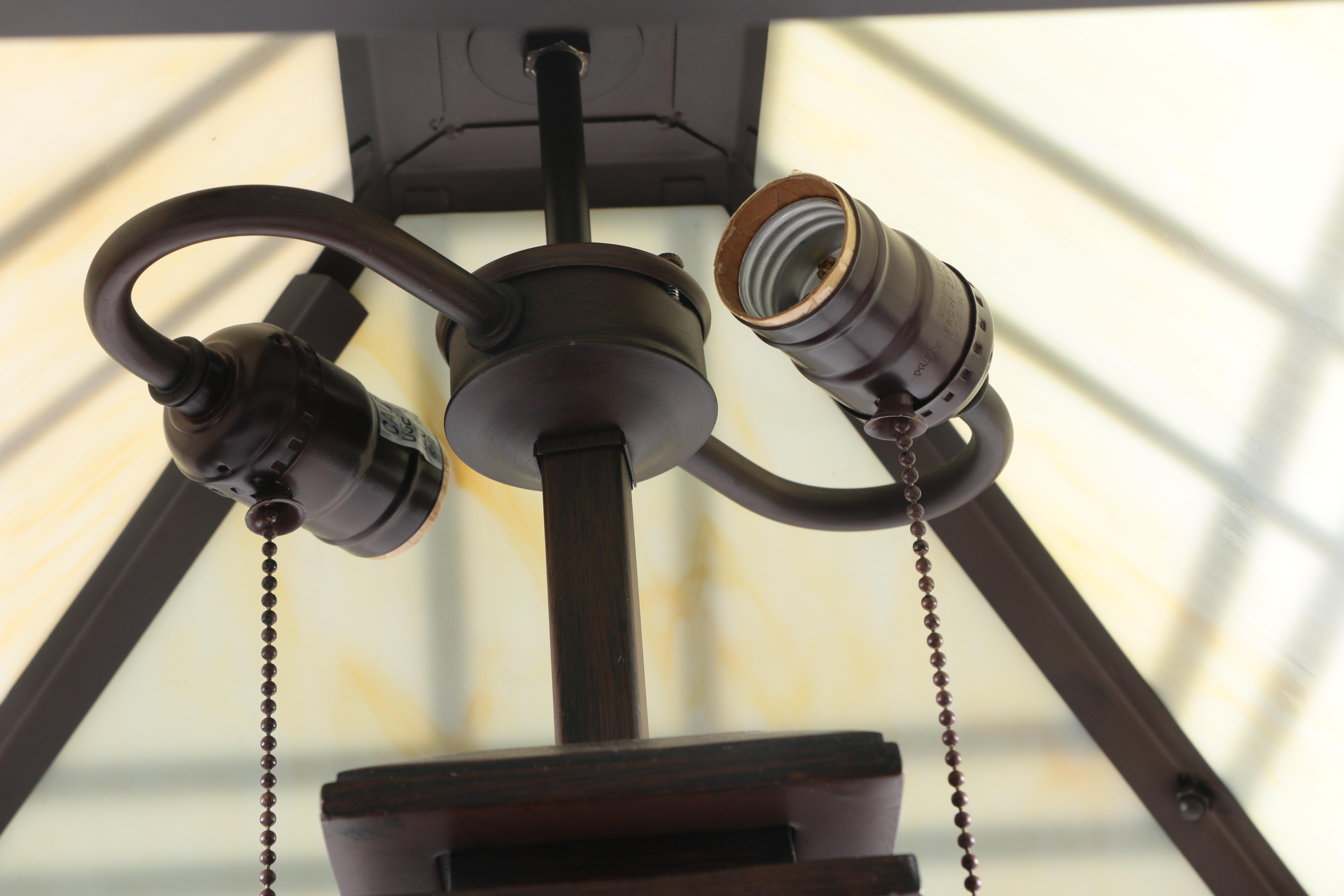 Craftsman Style Table Lamp