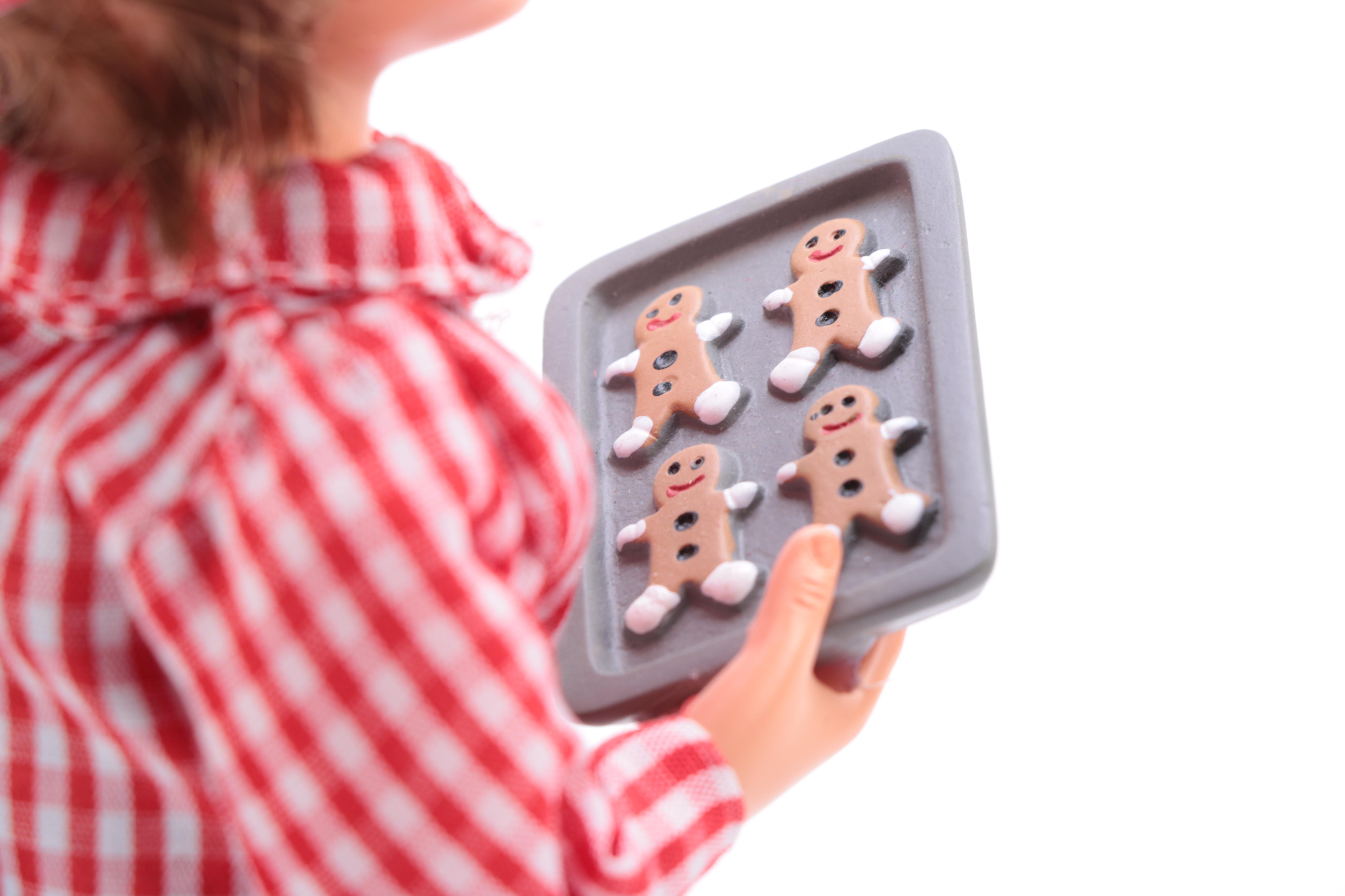 Karen Didion Elf Figurines