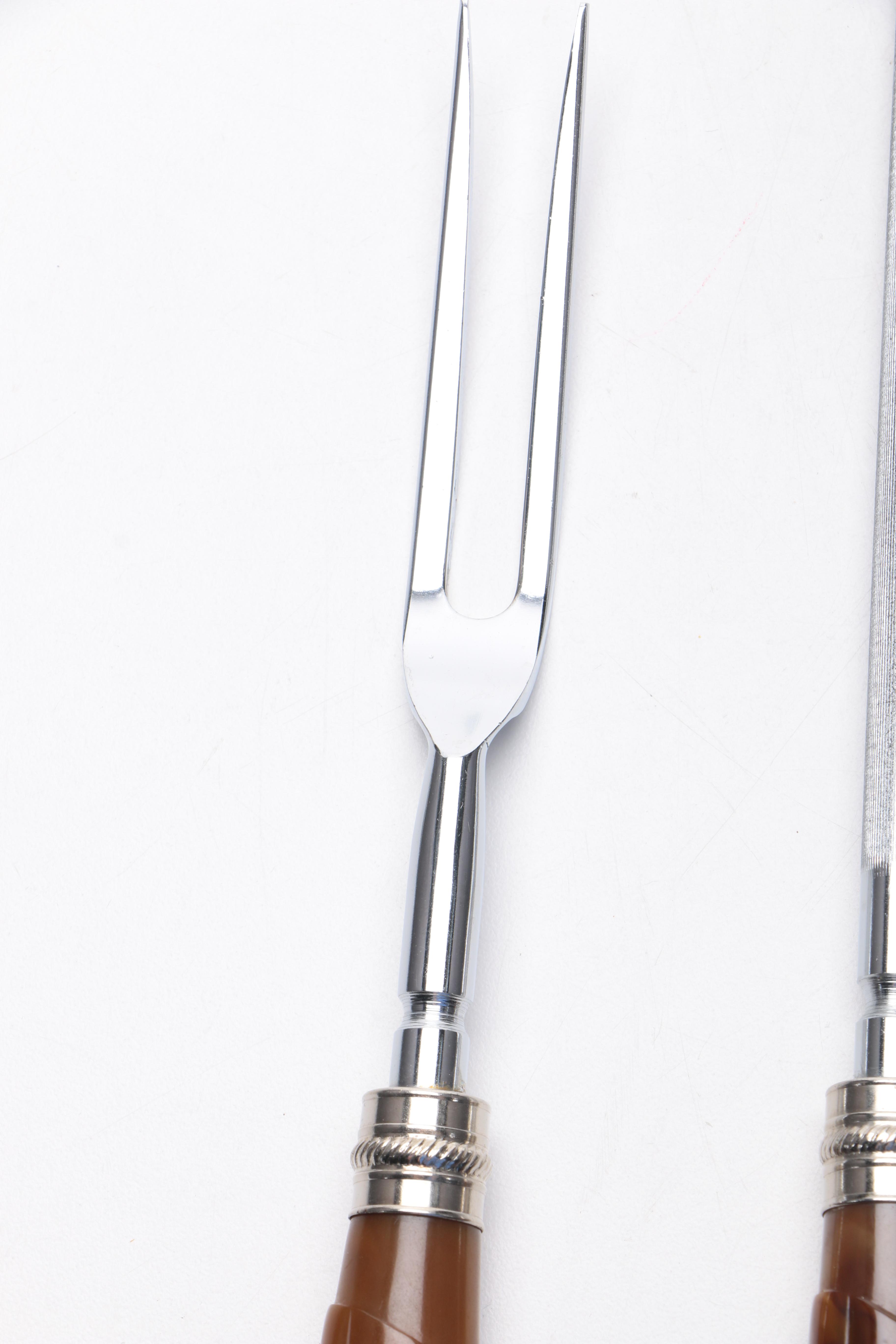 Crown Crest Carving Set