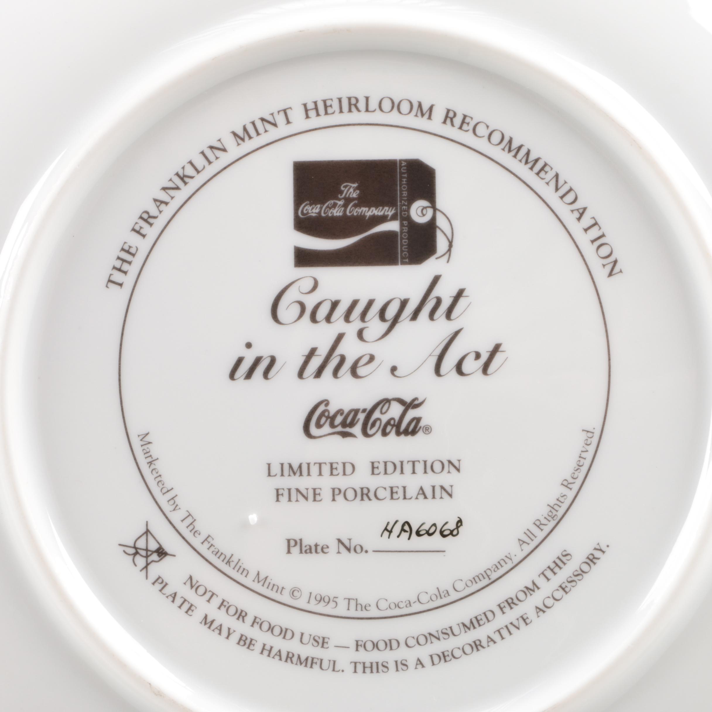The Franklin Mint Coca-Cola Decorative Santa Plates