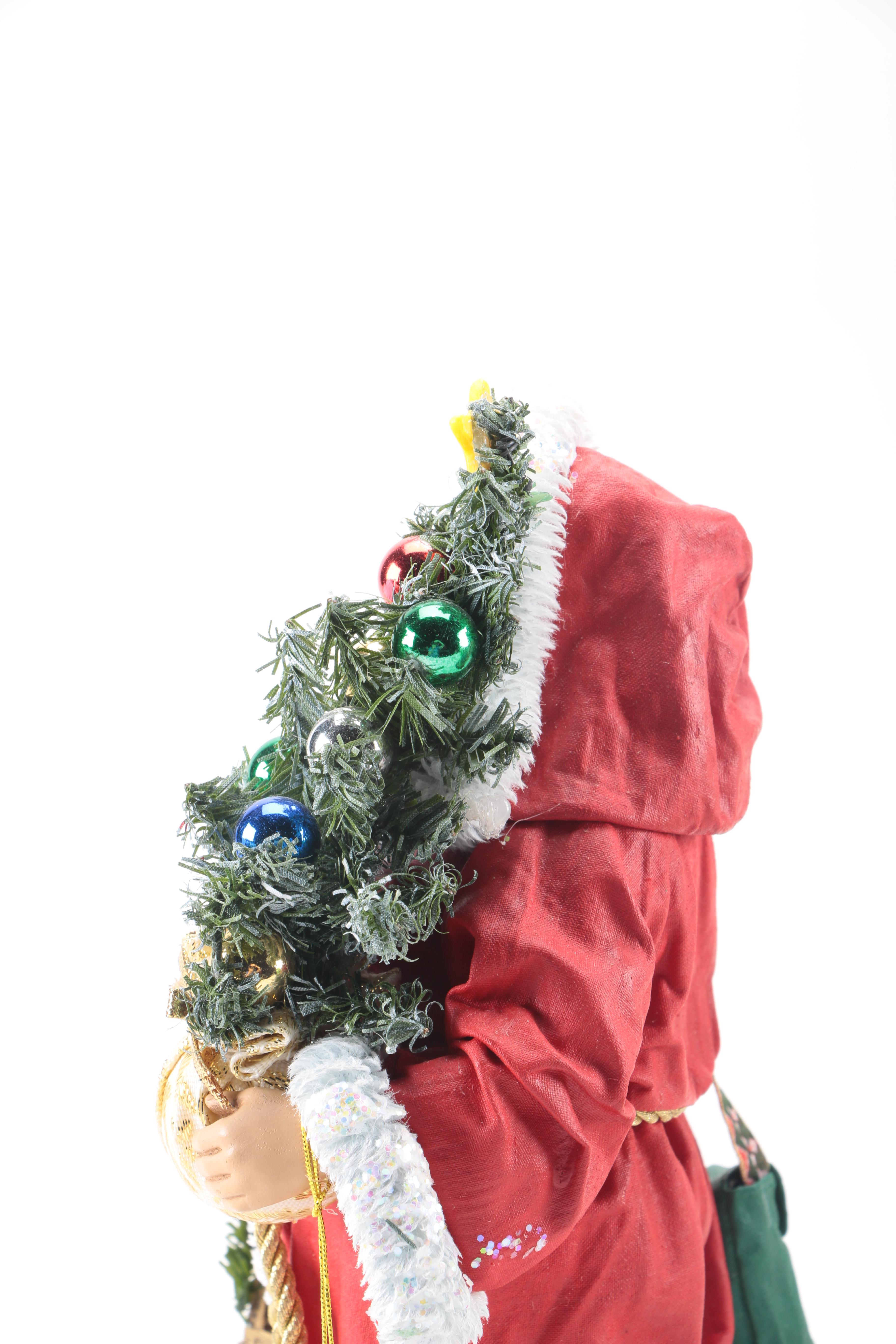 Fabriche Santa Claus Figurines