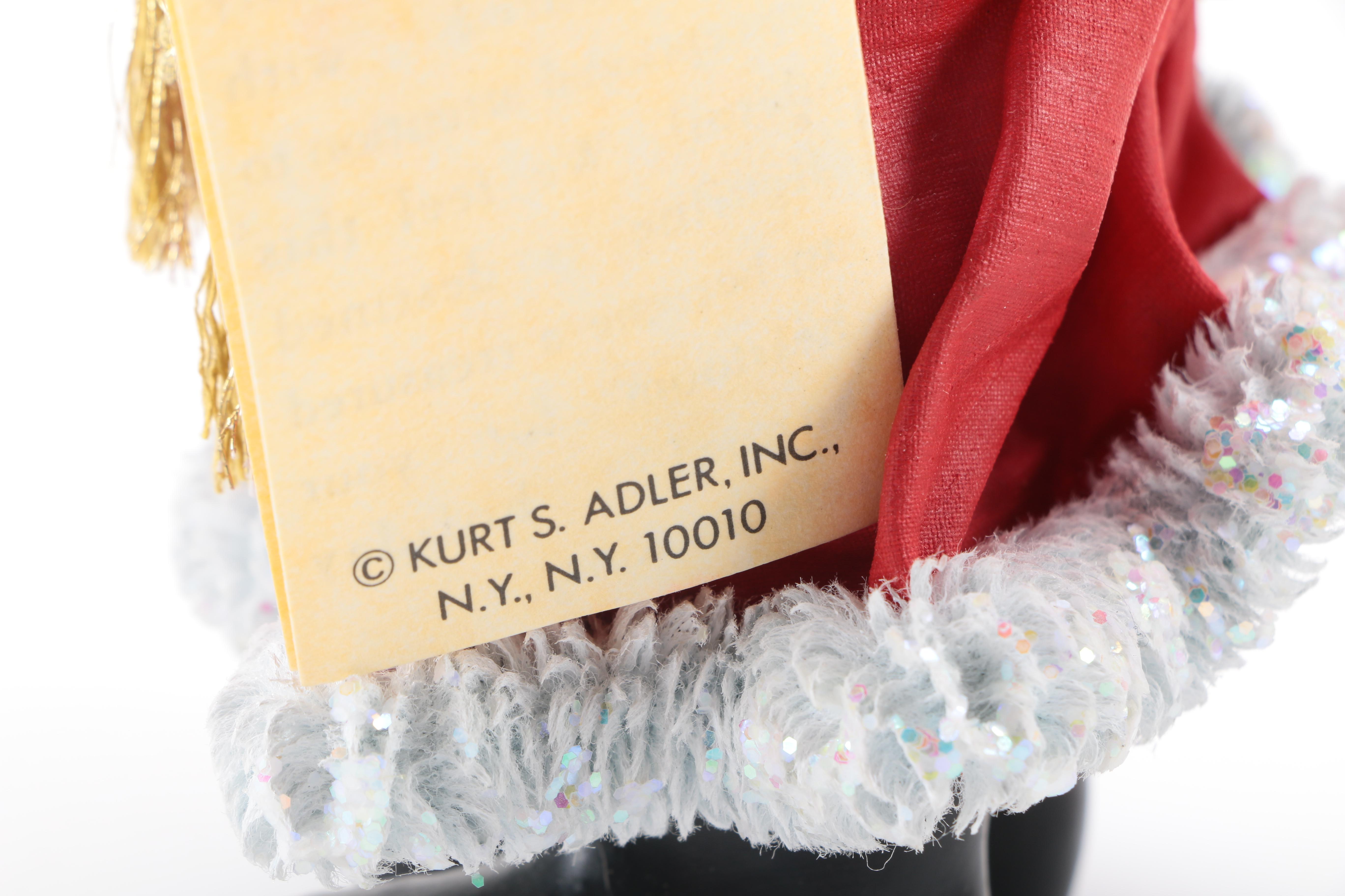 Fabriche Santa Claus Figurines