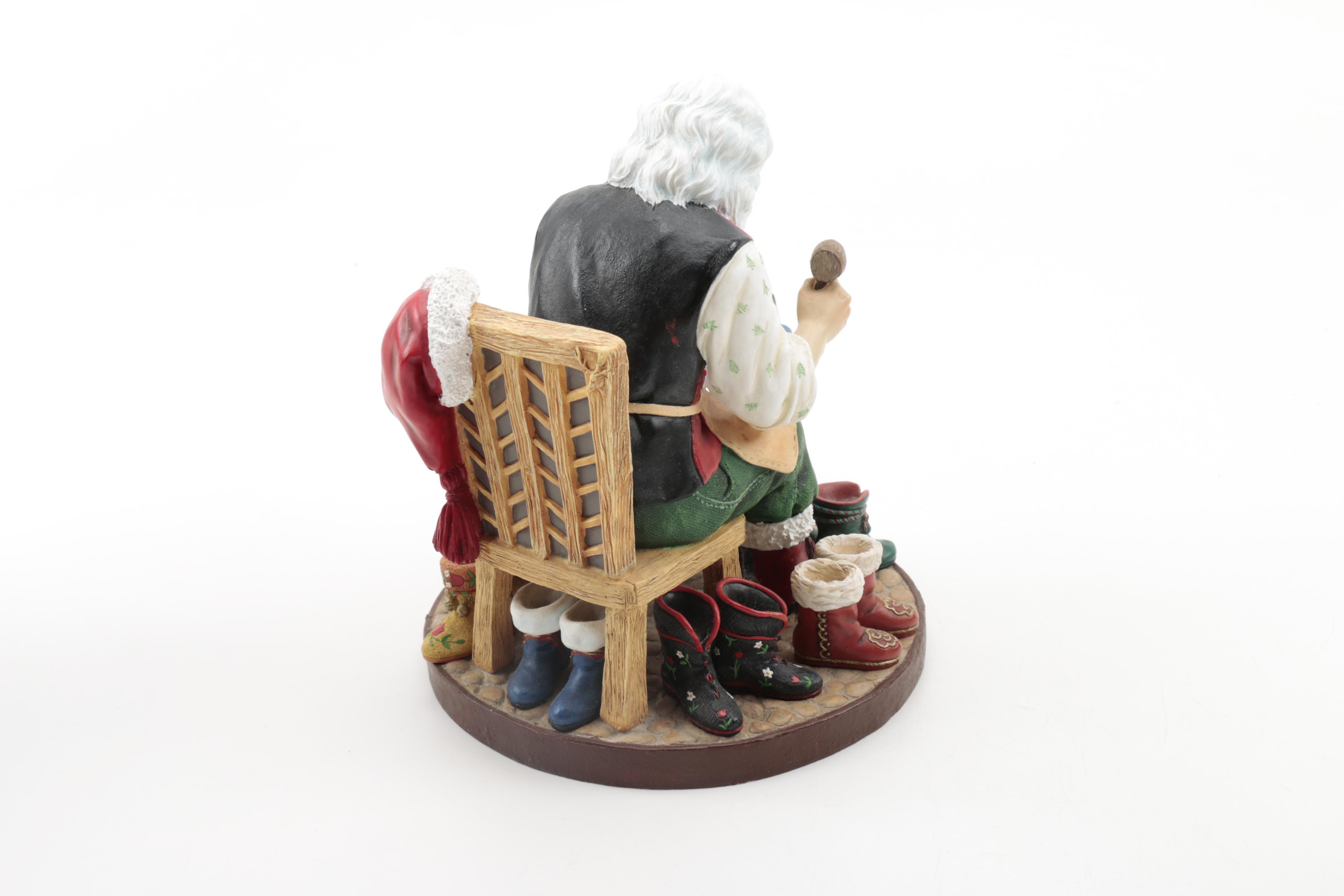 Santa Claus Figurines by Pipka