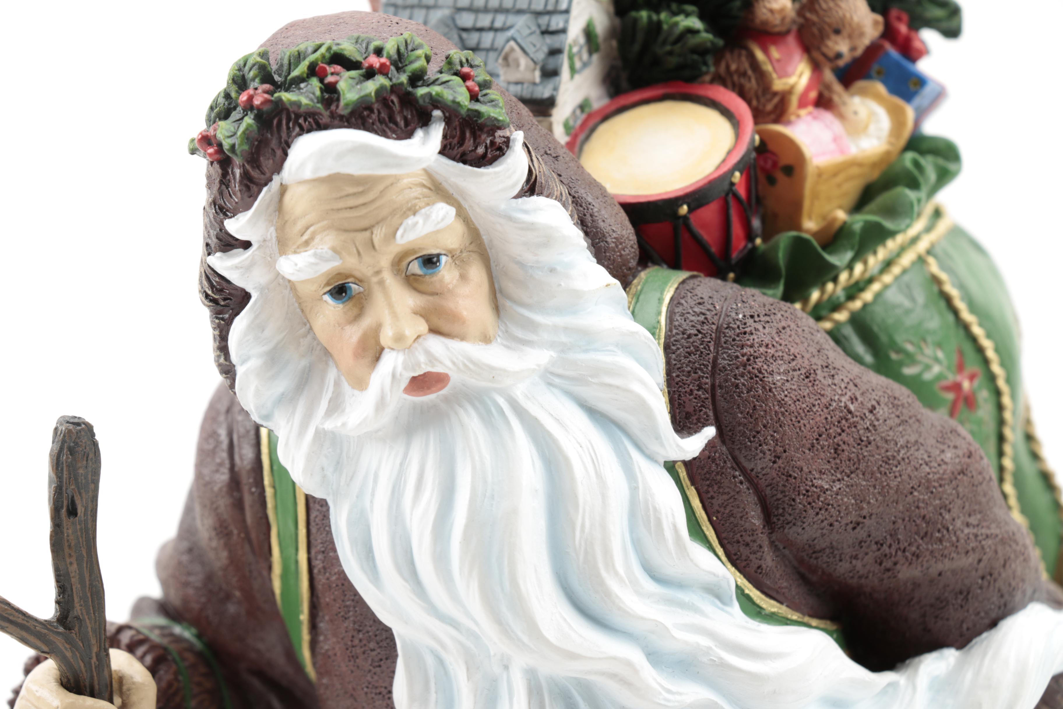 Santa Claus Figurines by Pipka