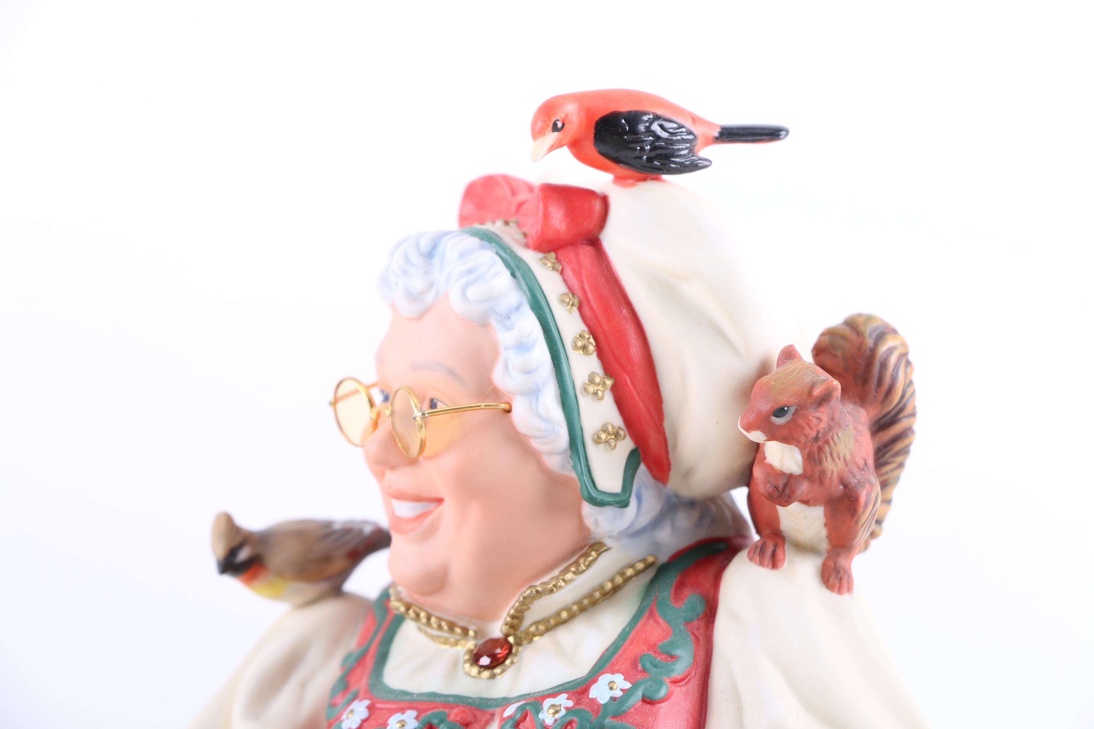 Limited Edition Porcelain The Greenwich Workshop "Mrs. Claus" Figurine