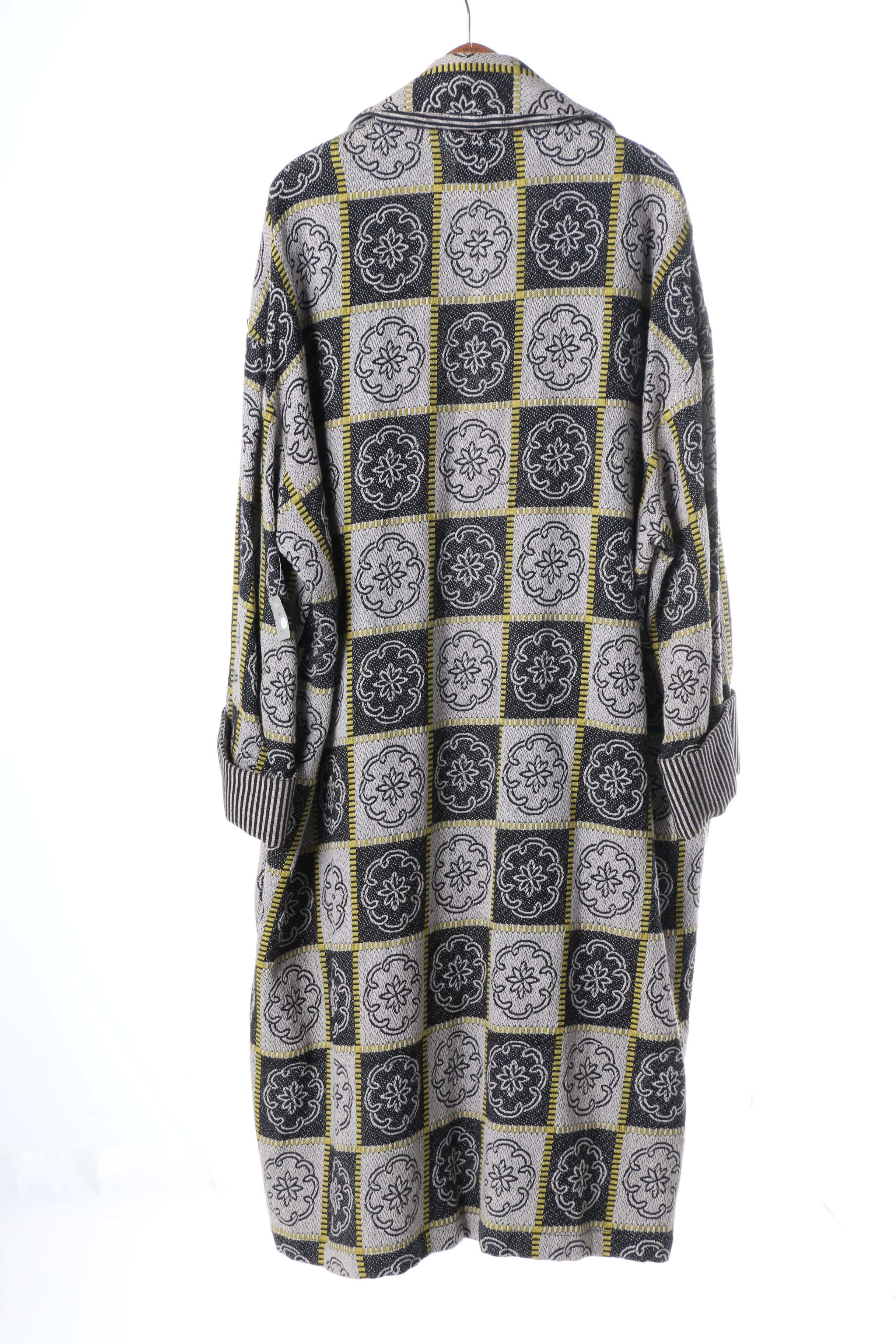 Women's Clothing by Isis