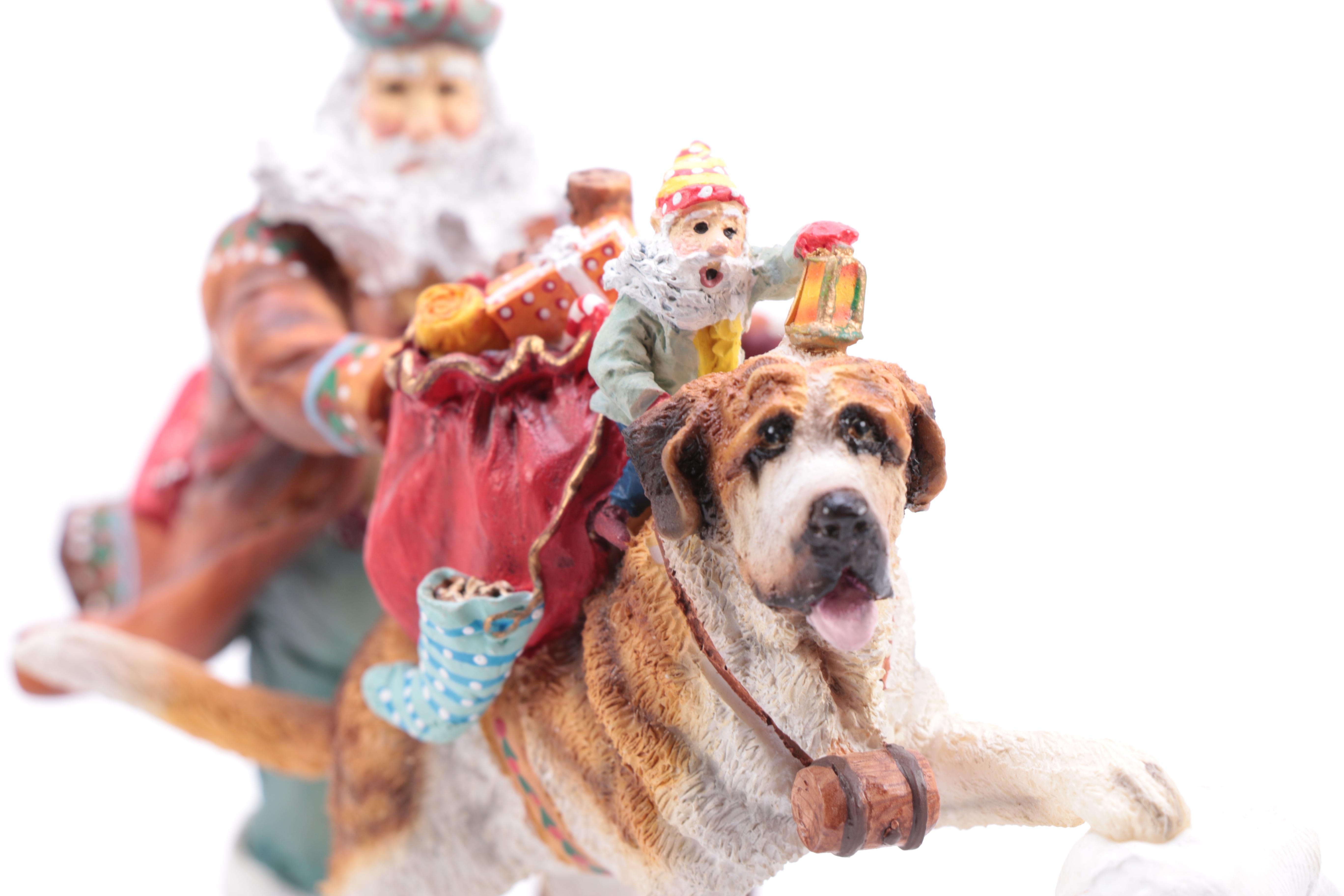 Maruri Santa's World Travels Seasonal Figurines