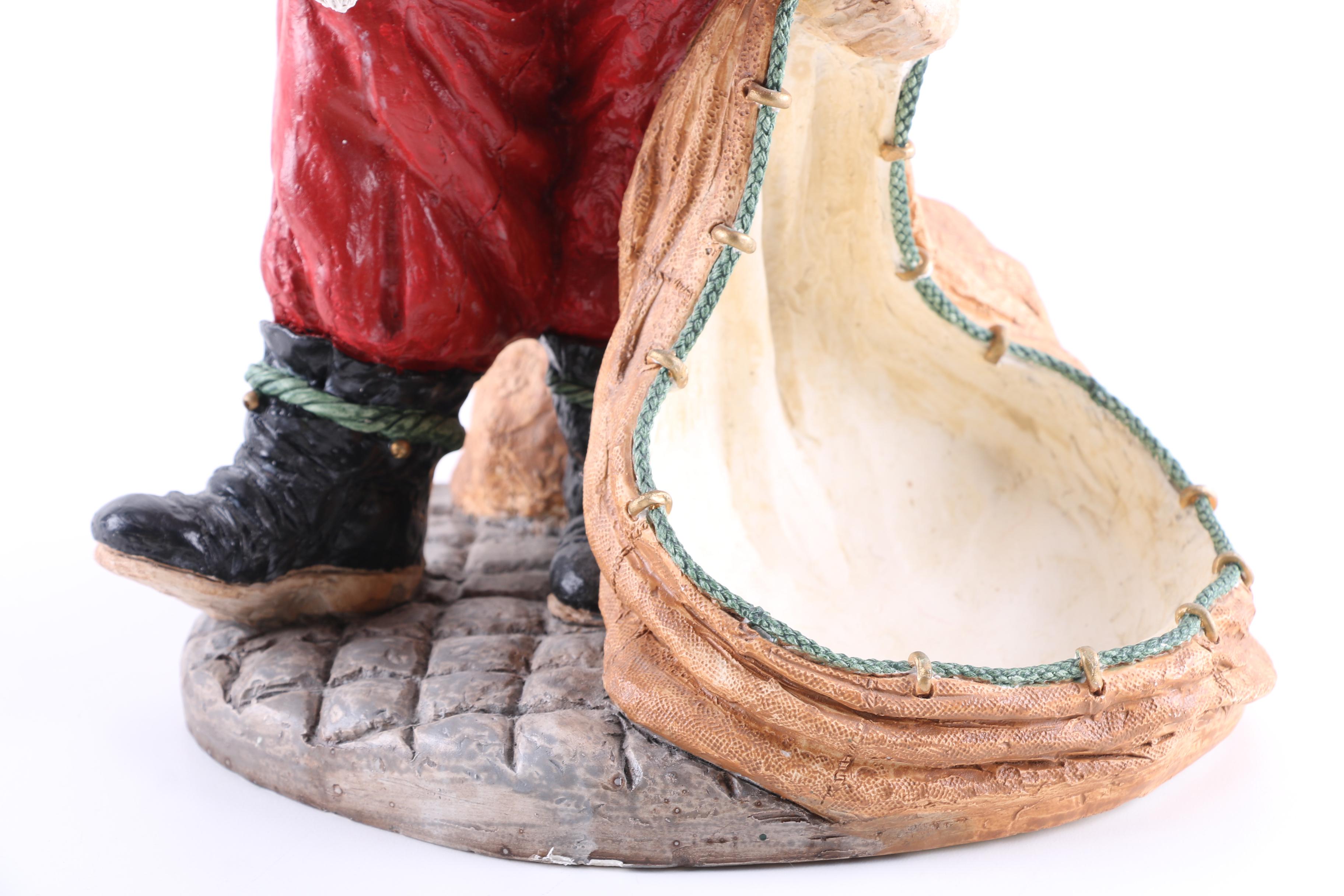 United Design Legend of Santa Claus "The Safe Arrival" Figurine